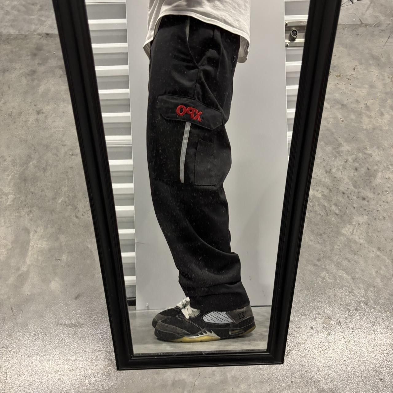 Japanese Brand × Vintage Crazy Vintage Y2K/2000s Black Streetwear Workwear Essential Cargo Pants! Size US 32 / EU 48 - 2 Thumbnail