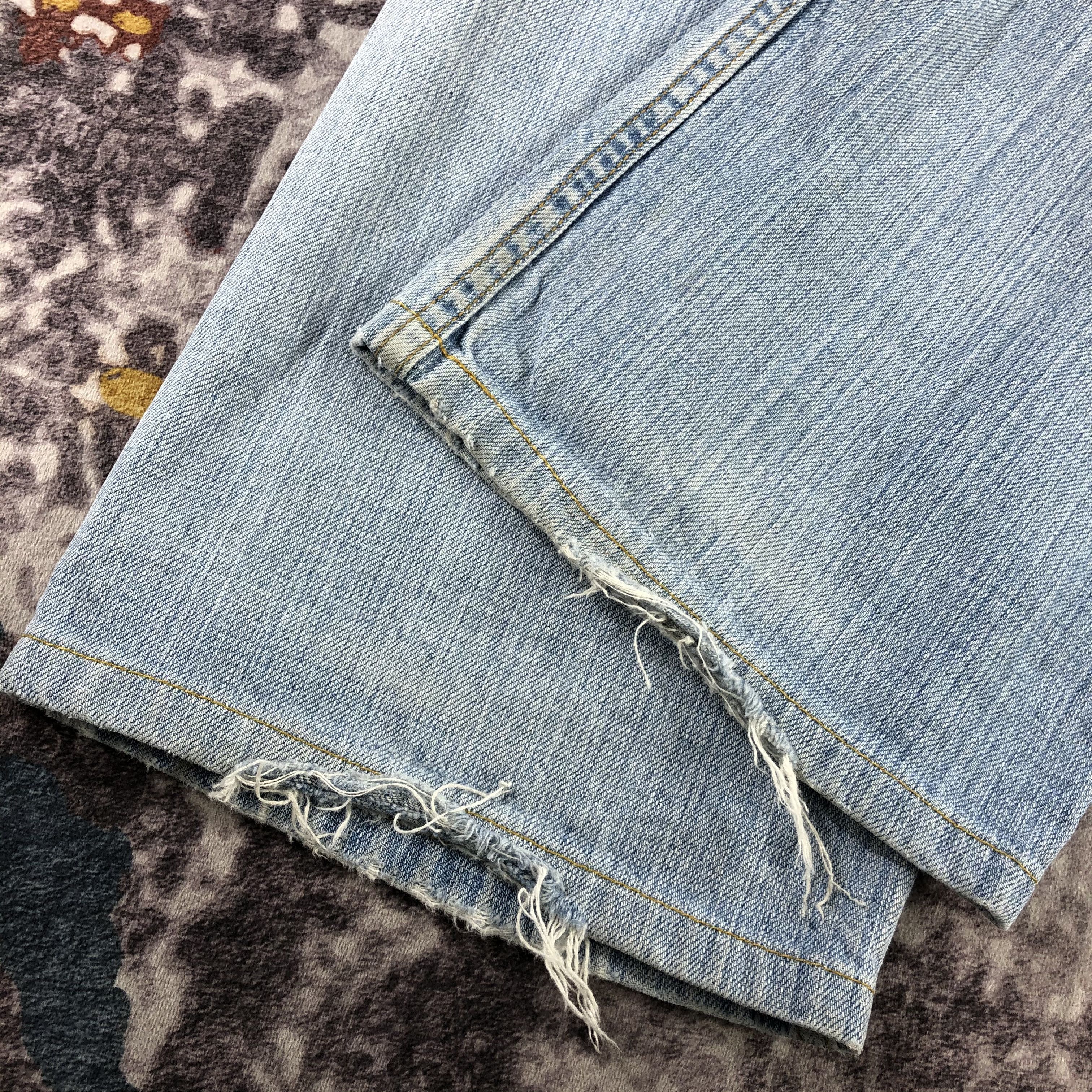 Levi's × Vintage Vintage Light Wash Levis 569 Jeans-JM2736 Size US 34 / EU 50 - 4 Thumbnail