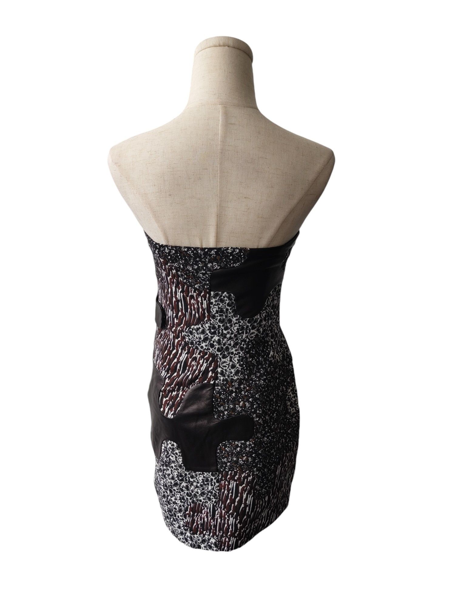 Diane von Furstenberg Patterned Tube Dress With Leather Patching Size XS / US 0-2 / IT 36-38 - 2 Thumbnail