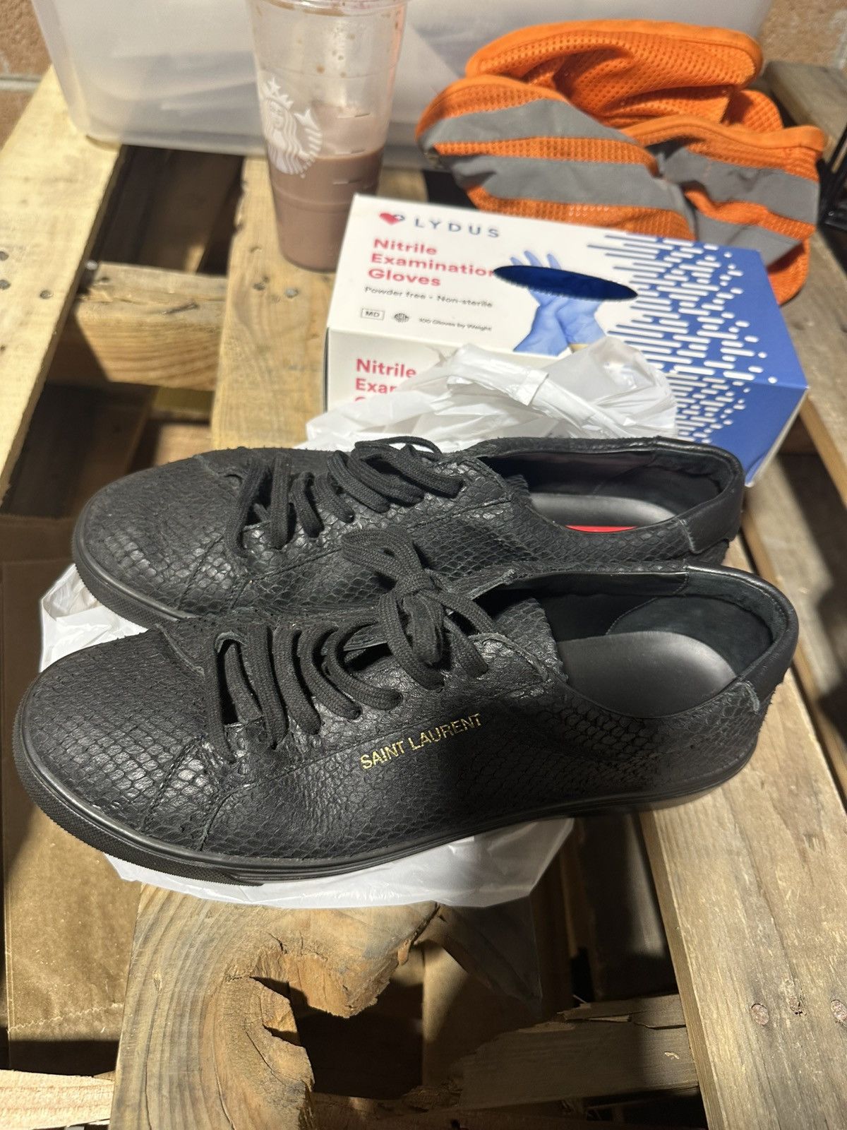 Saint Laurent Paris Saint Laurent SL/06 Court Classic - Black Python Leather Size US 10 / EU 43 - 2 Thumbnail