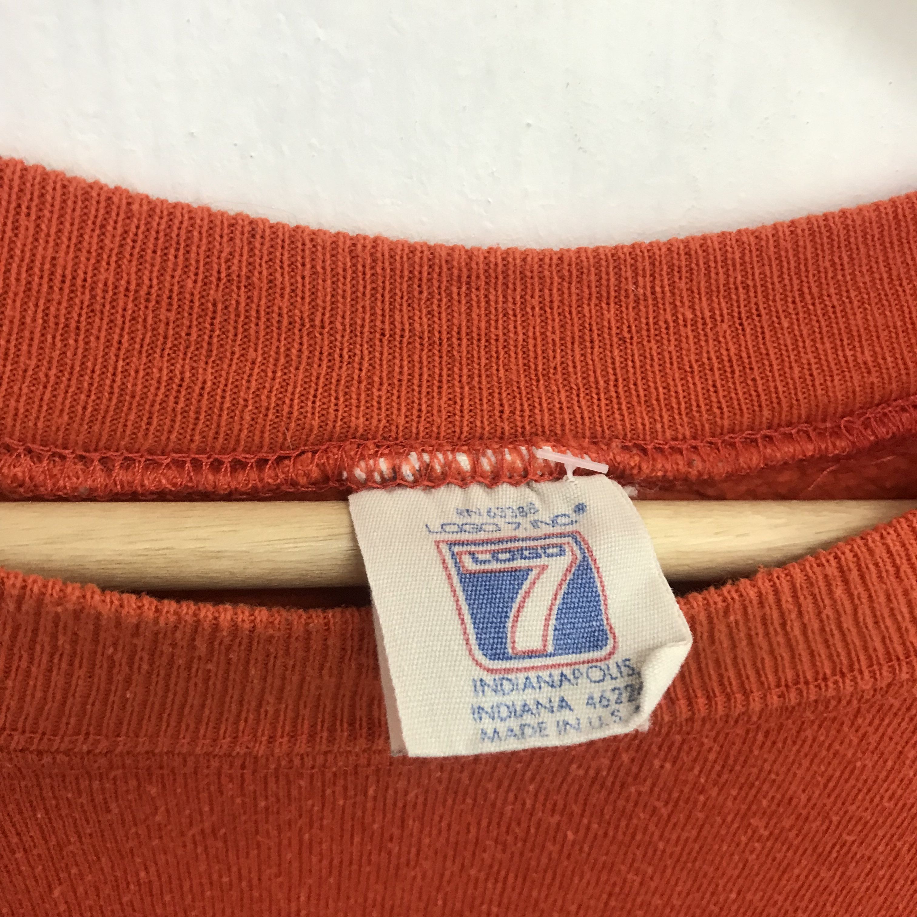 Vintage Vintage 90s Cleveland Browns Orange Sweatshirt - 304 Size US L / EU 52-54 / 3 - 10 Thumbnail