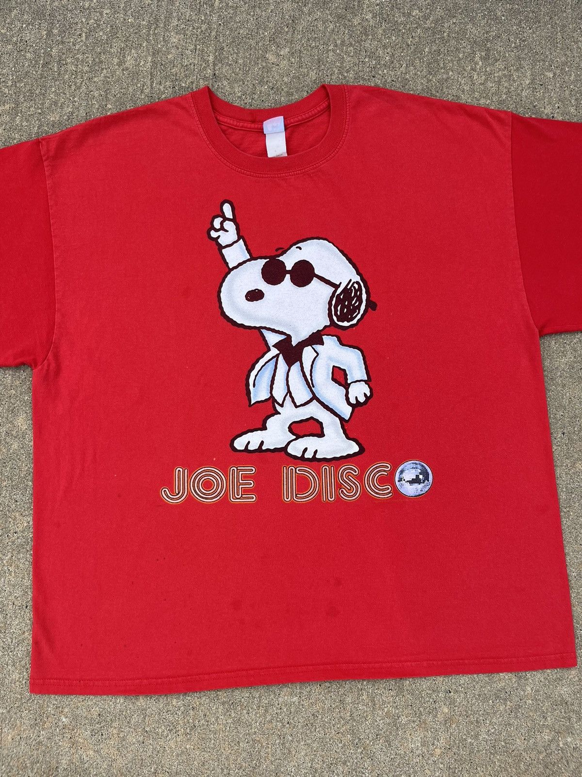 Peanuts × Vintage VINTAGE 00’S SNOOPY “JOE DISCO” JOHN TRAVOLTA PARODY T-SHIRT Size US XXL / EU 58 / 5 - 2 Thumbnail