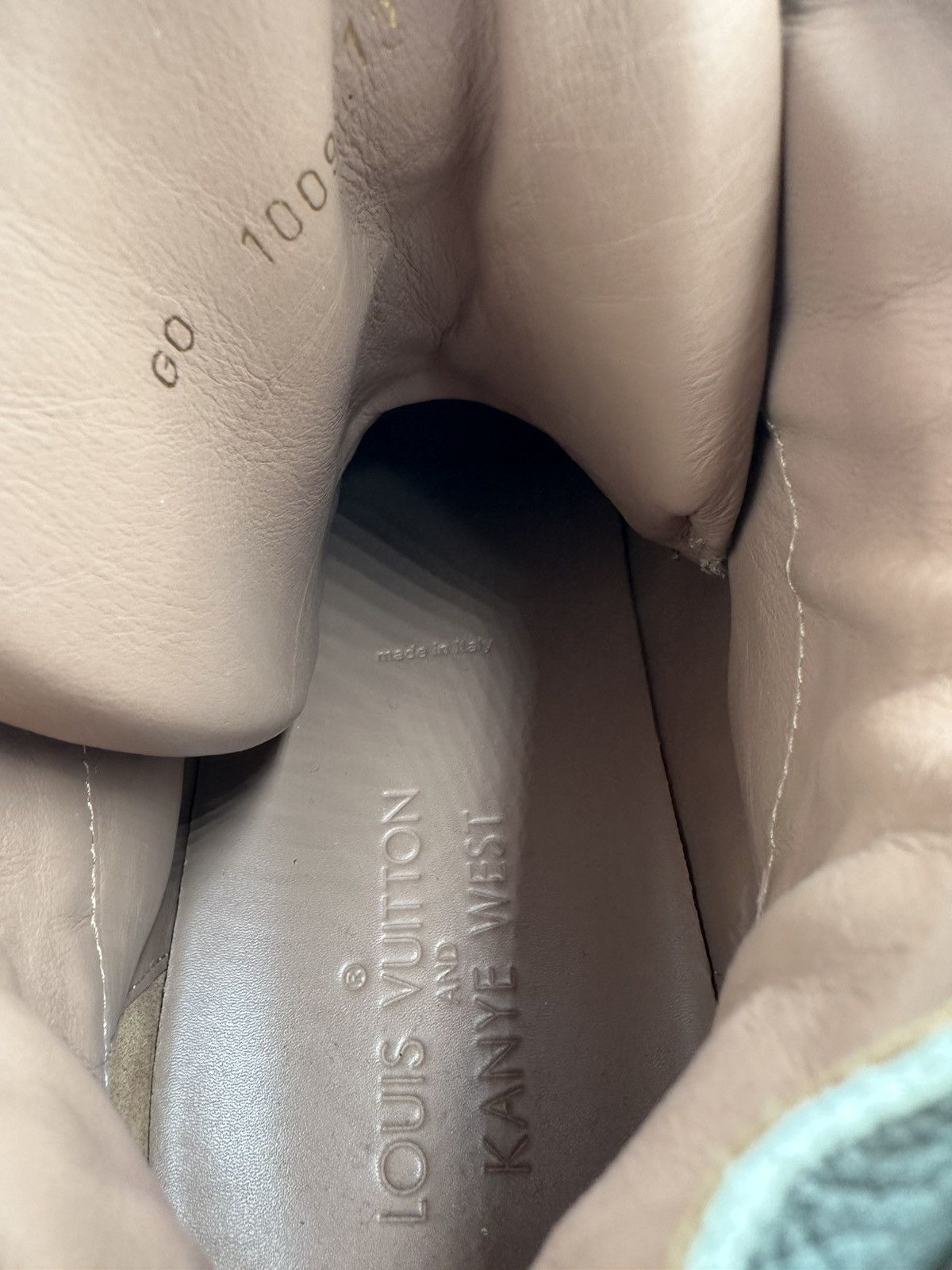 Kanye West × Louis Vuitton Louis Vuitton Don x Kanye West Pink Jasper Size US 14 / EU 47 - 12 Thumbnail
