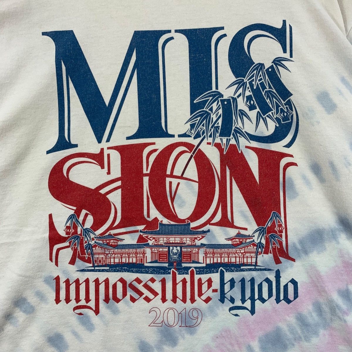 Japanese Brand MISSION IMPOSSIBLE KYOTO 2019 Japanese Band Concert Tshirt Size US XL / EU 56 / 4 - 3 Thumbnail