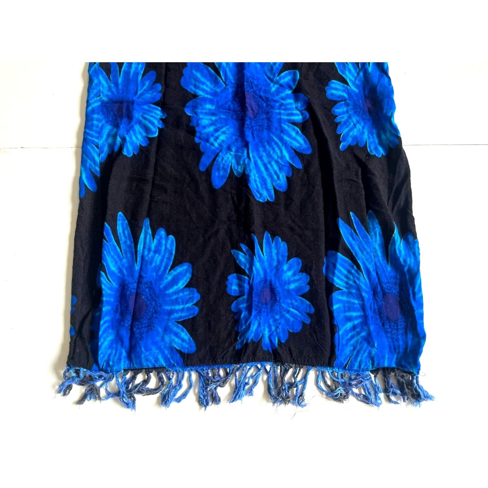 Vintage VINTAGE In Gear 100% Rayon Blue Black Floral Tunic Tank Sun Dress M Womens Clothing Size M / US 6-8 / IT 42-44 - 6 Thumbnail
