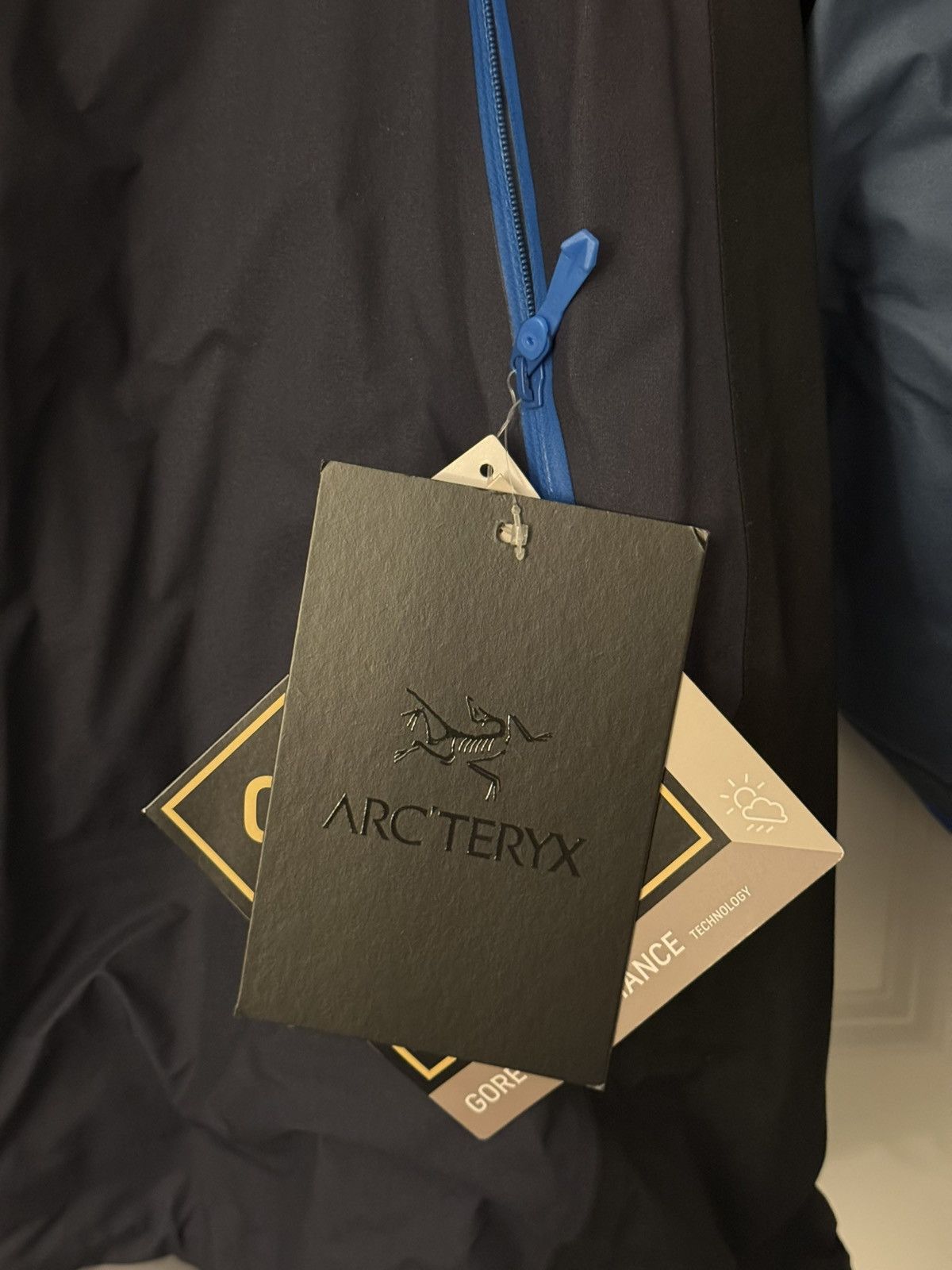 Arc'teryx × Beams Plus BNWT Arc’teryx x Beams Plus Beta Jacket Boro Blue Size US M / EU 48-50 / 2 - 14 Thumbnail