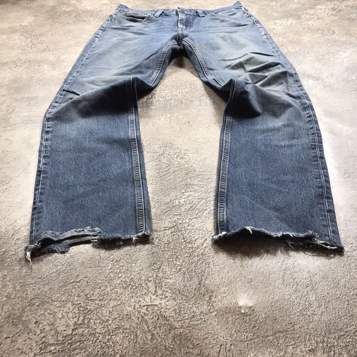 Vintage Vintage 90s Levis Distressed Thrashed Baggy Jeans Grunge 34 ...