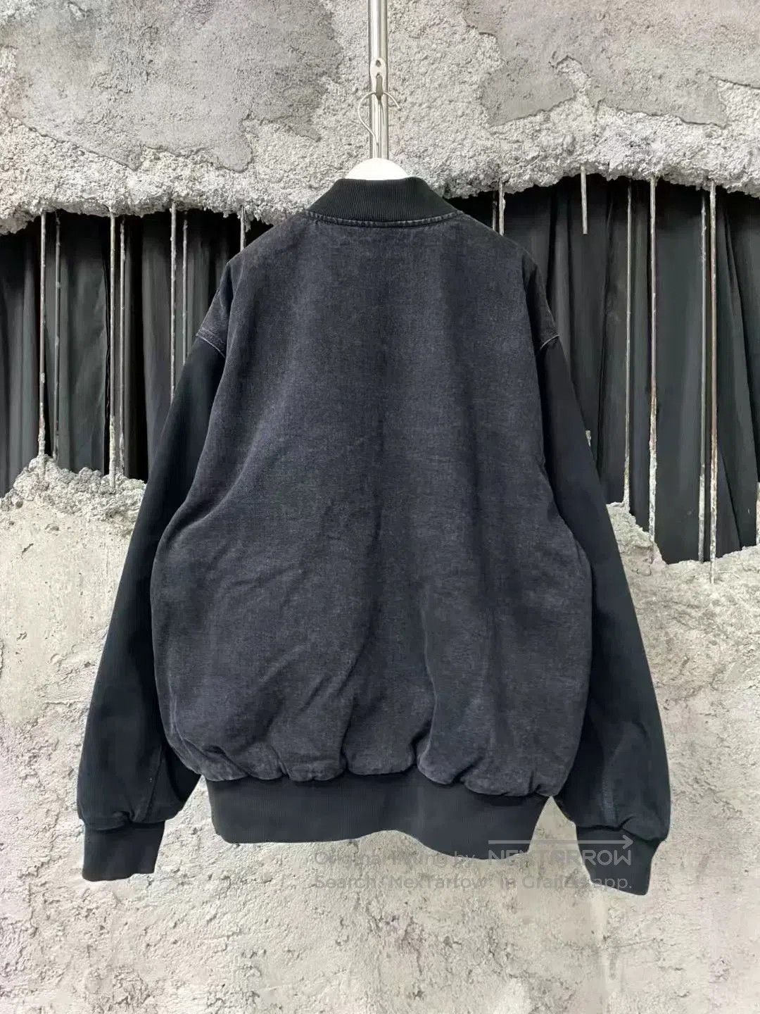 Carhartt Wip Carhartt. Size US XL / EU 56 / 4 - 2 Thumbnail