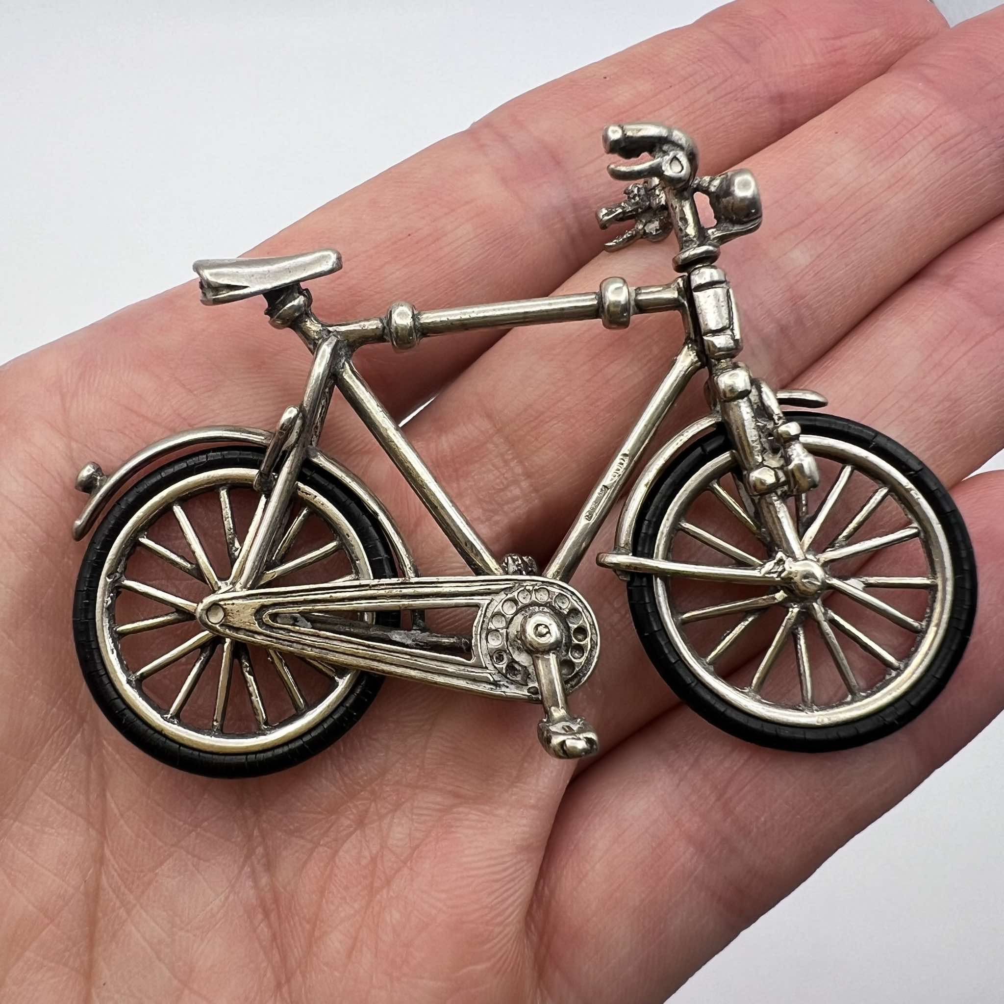 Vintage Vintage Miniature Silver 800 Figure Statue Bike Collectible Size ONE SIZE - 1 Thumbnail
