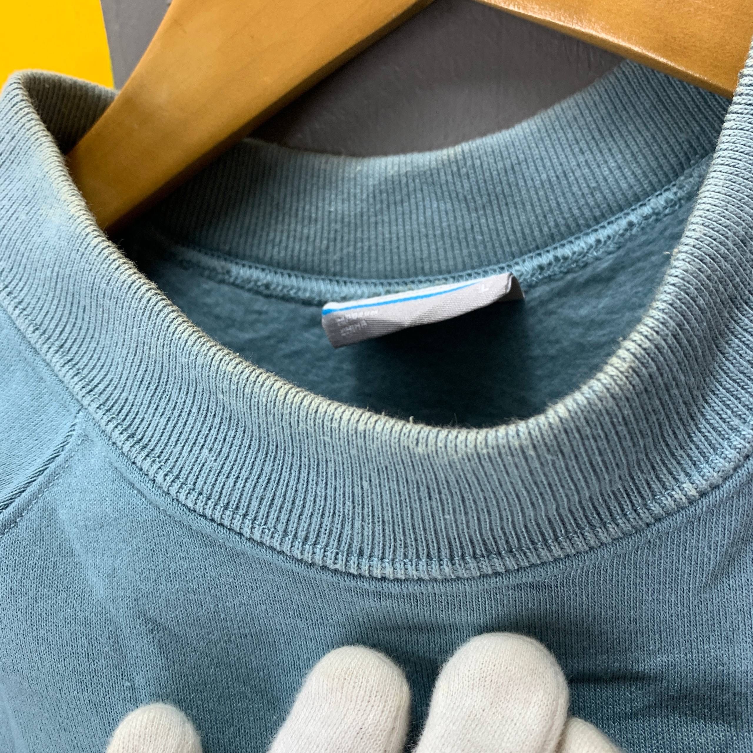 Columbia 90s Vintage COLUMBIA Crew Neck Sweatshirt #2581/V Size US M / EU 48-50 / 2 - 7 Thumbnail