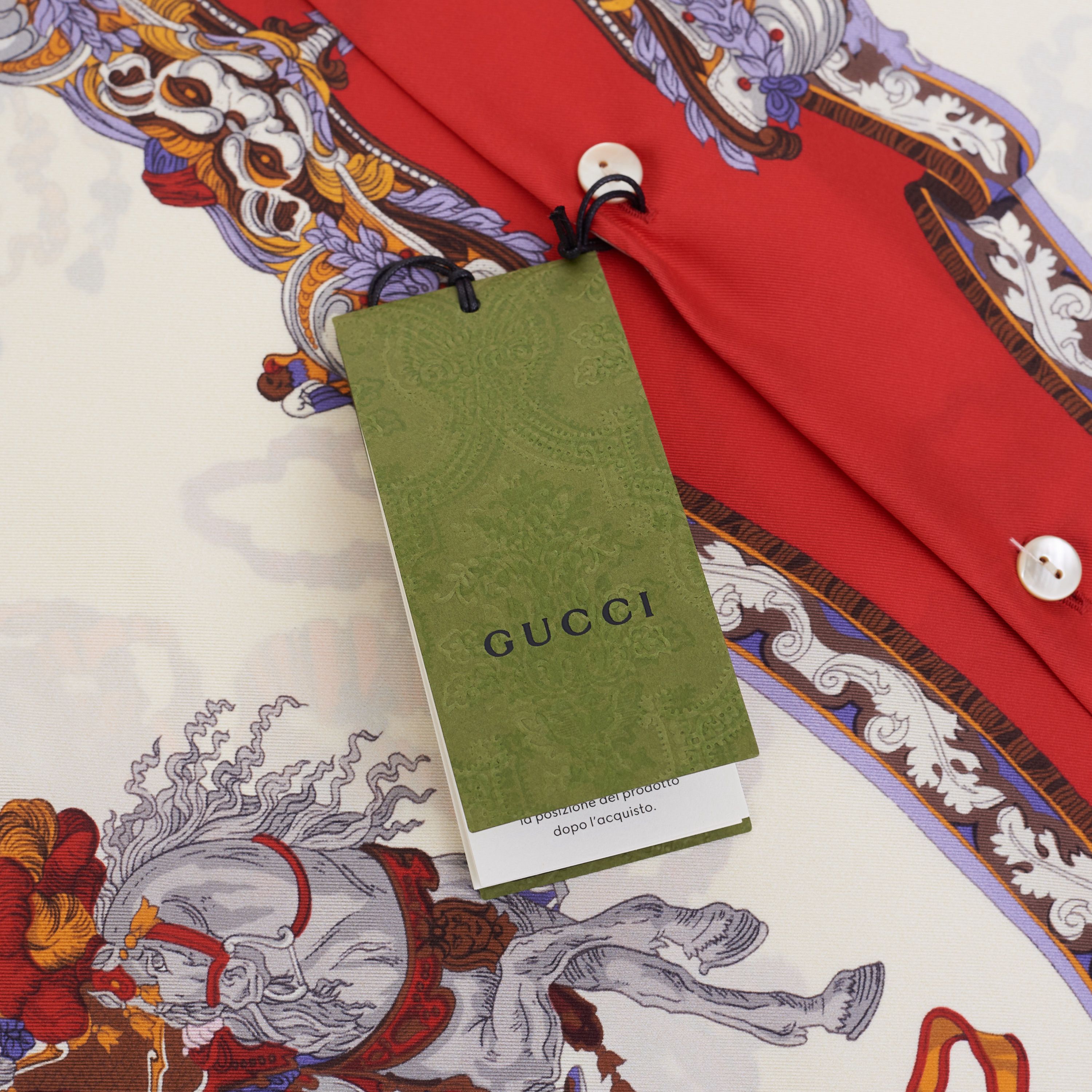 Gucci Bowling Shirt In Ivory And Red Printed Silk Size US M / EU 48-50 / 2 - 10 Thumbnail