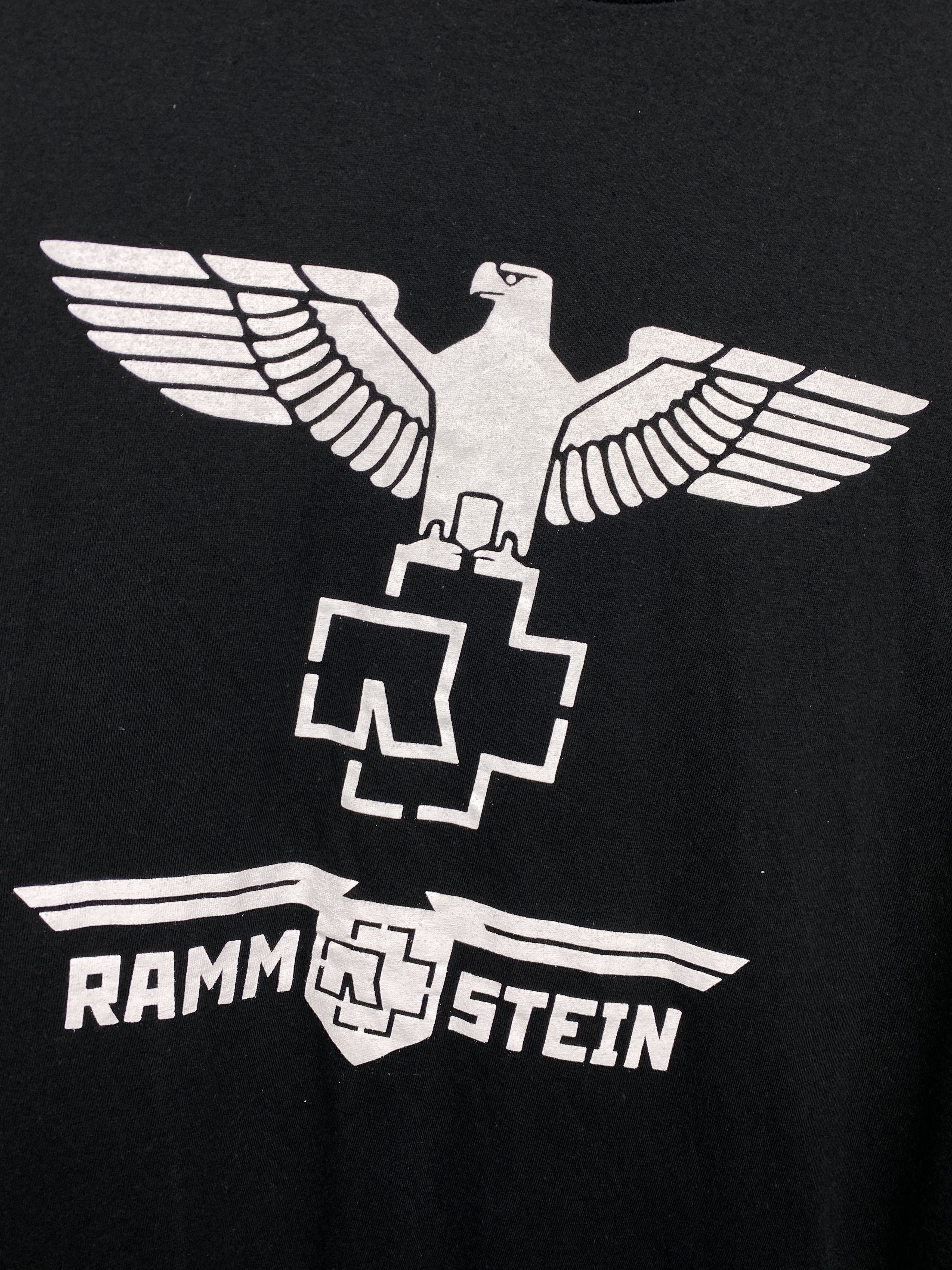 Band Tees RAMMSTEIN Vintage Mens Rock Band Crew Neck T-Shirt Size US XXL / EU 58 / 5 - 3 Thumbnail