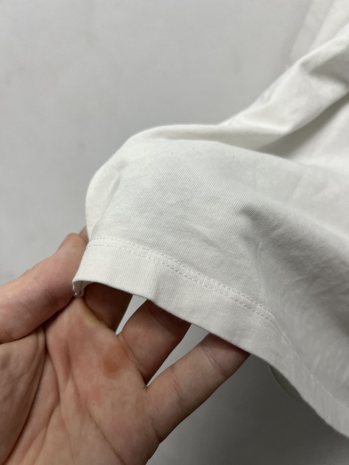 Maison Margiela Maison Margiela Longsleeve Mens White Big Logo Size S Size US S / EU 44-46 / 1 - 17 Thumbnail