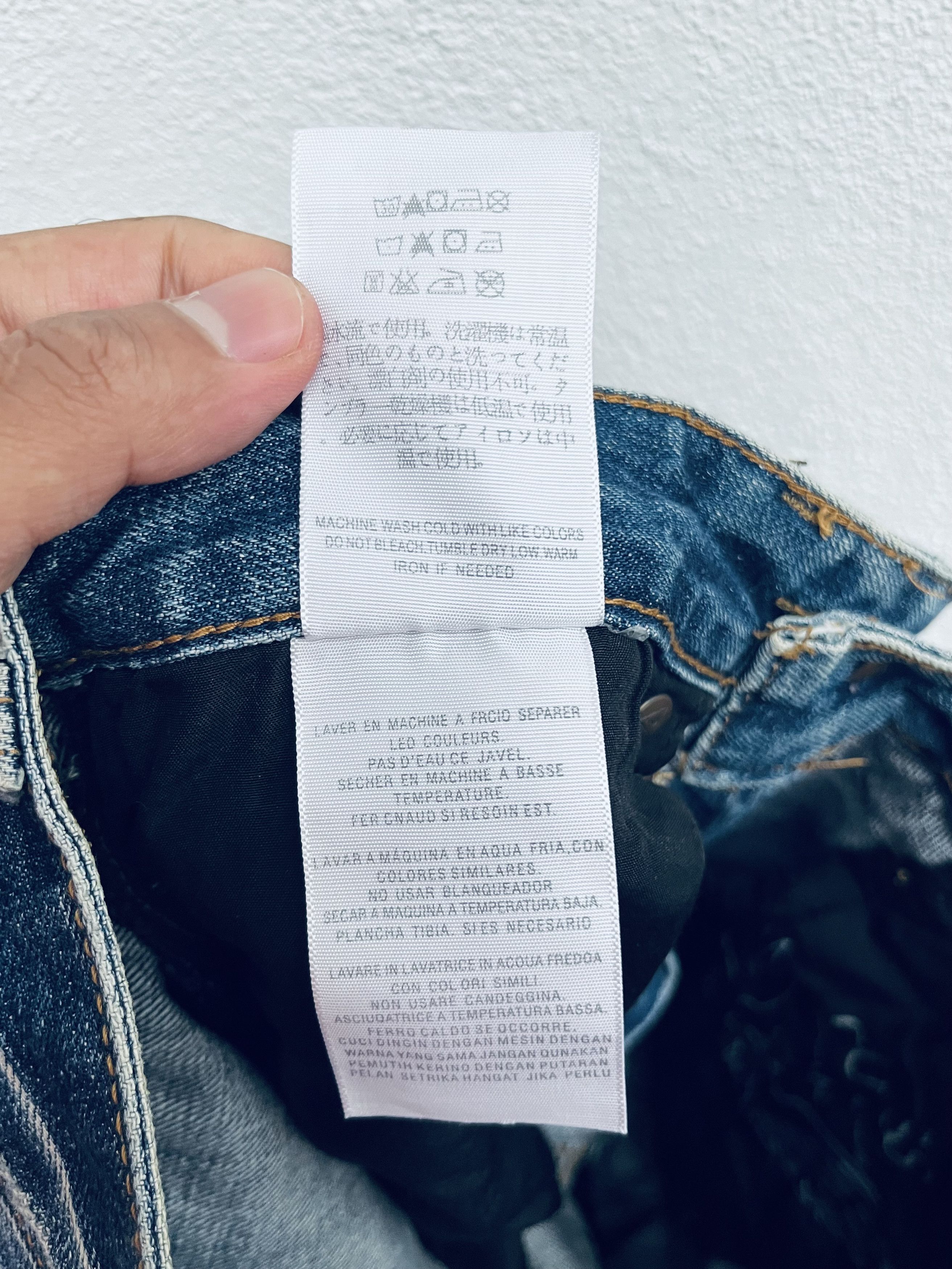 Japanese Brand × Vintage Vintage Guess Distressed Designer Fashion Style Size US 29 - 13 Thumbnail