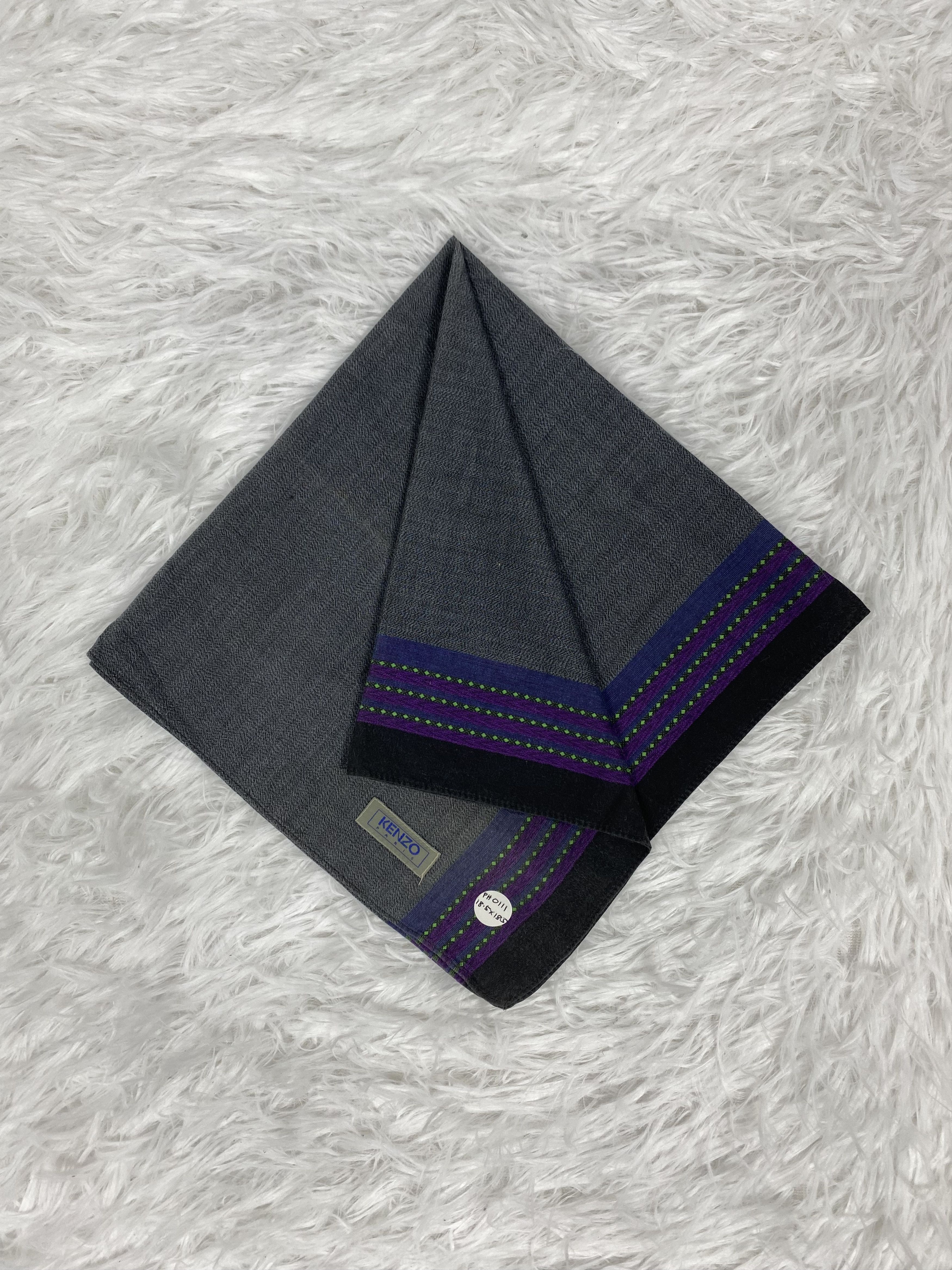 Kenzo Vintage Kenzo Handkerchief PH0111 Size ONE SIZE - 1 Thumbnail
