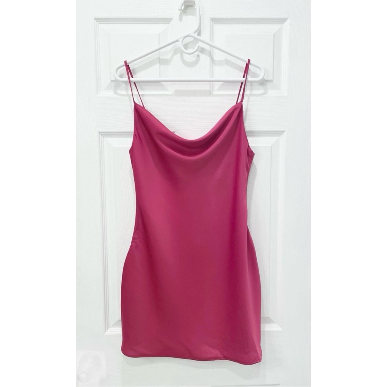 Urban Outfitters Urban Outfitters Mallory Cowl Neck Slip Dress M Size M / US 6-8 / IT 42-44 - 1 Thumbnail