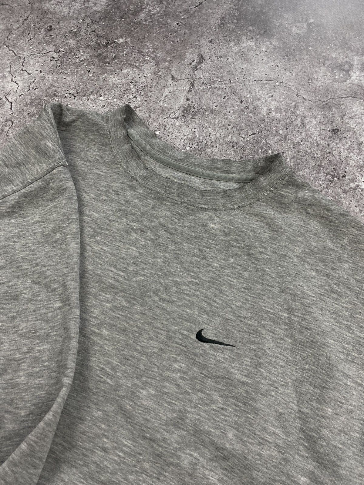 Nike × Vintage Vintage Nike Y2K baggy distressed boxy sweatshirt light grey Size US L / EU 52-54 / 3 - 2 Thumbnail
