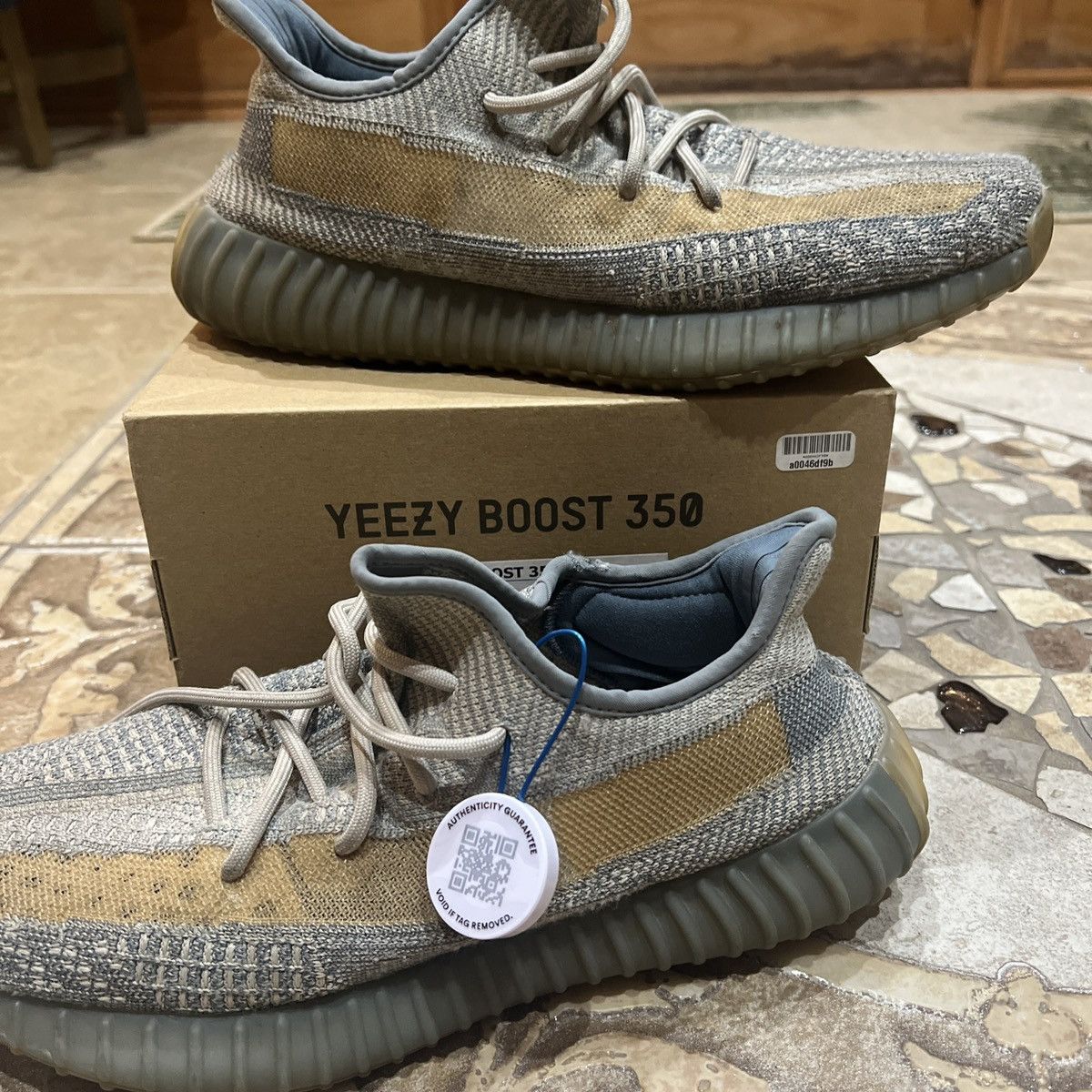 Yeezy Yeezy Boost 350 v2 Israfil Size 10.5 Size US 10.5 / EU 43-44 - 3 Thumbnail