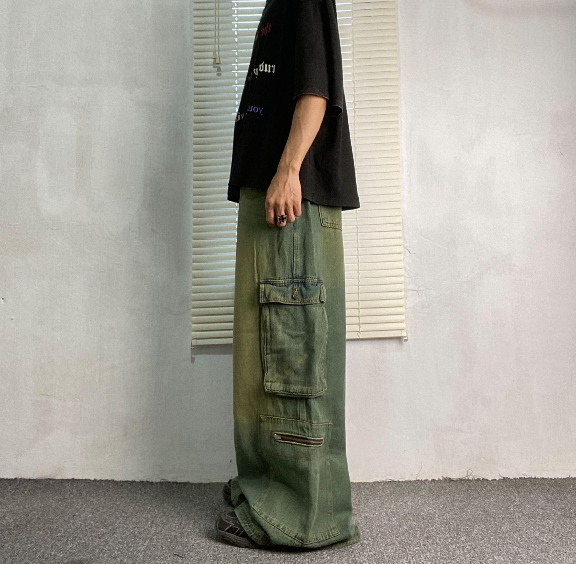 Beauty Beast × JNCO RARE!! Dragon cargo pants multipocket y2k baggy jeans faded Size US 36 / EU 52 - 6 Thumbnail