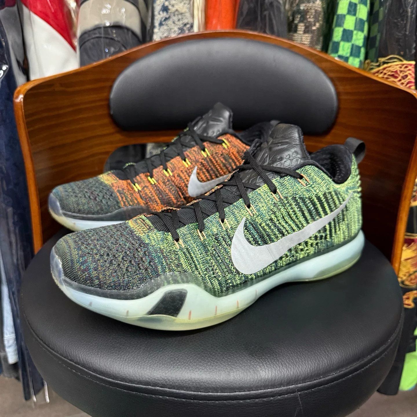Nike Nike KOBE10 Green Lowtop Sneakers 46 Men Size US 12 / EU 45 - 1 Thumbnail