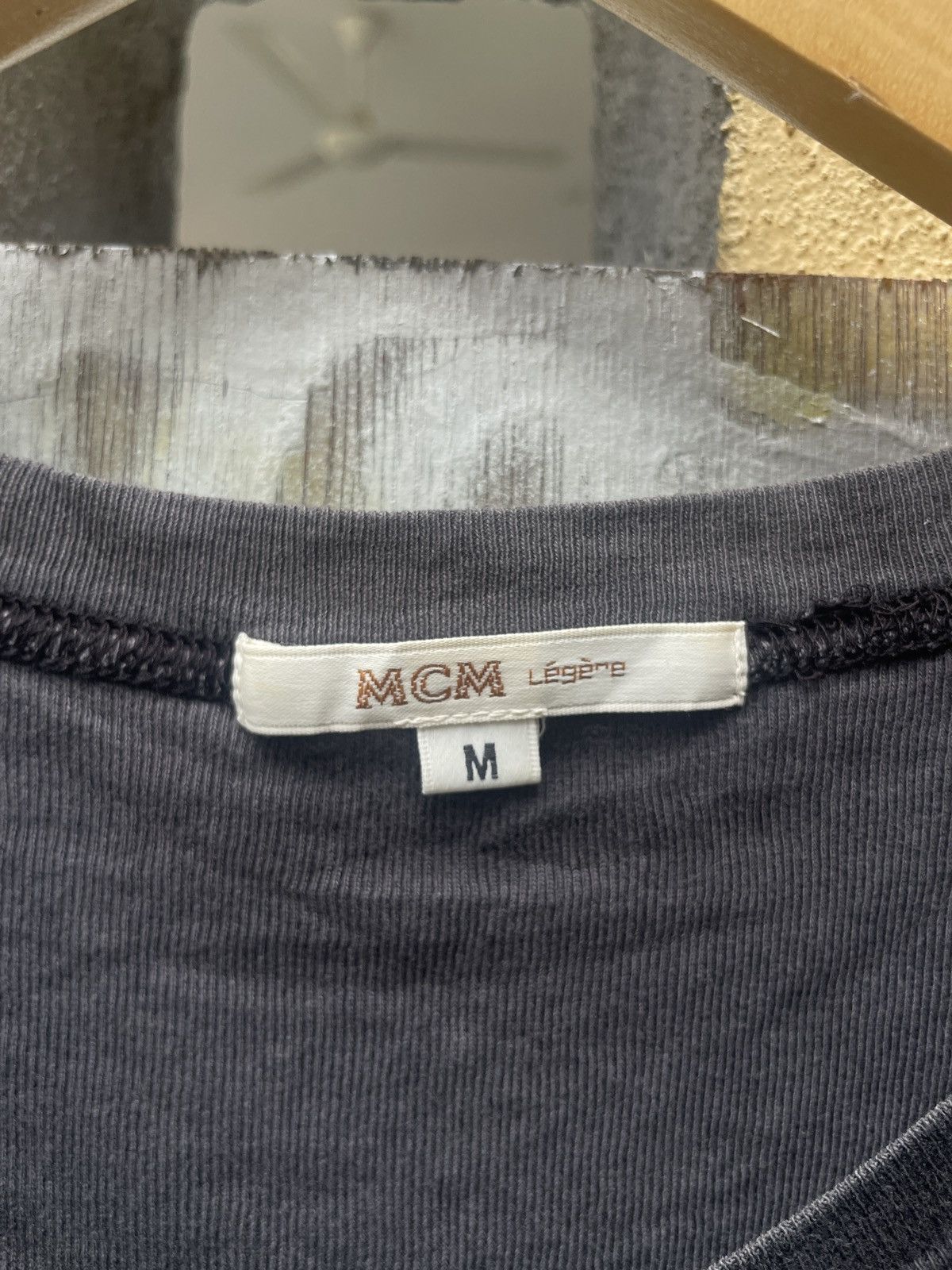 Designer × MCM MCM Legere Size M / US 6-8 / IT 42-44 - 2 Thumbnail