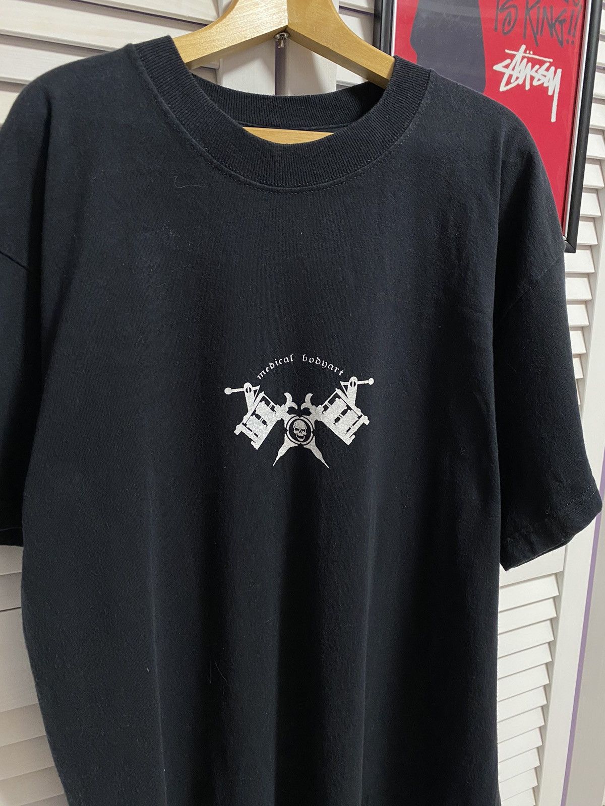 Band Tees Medical Bodyart Black T-Shirt Tee w/ Skull & Syringes Rare Size US M / EU 48-50 / 2 - 4 Thumbnail