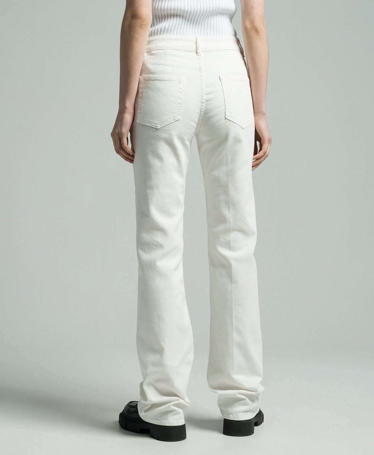 Ann Demeulemeester Last Size Ann Demeulemeester Ona Flared White Jeans Size 27" / US 4 / IT 40 - 3 Thumbnail