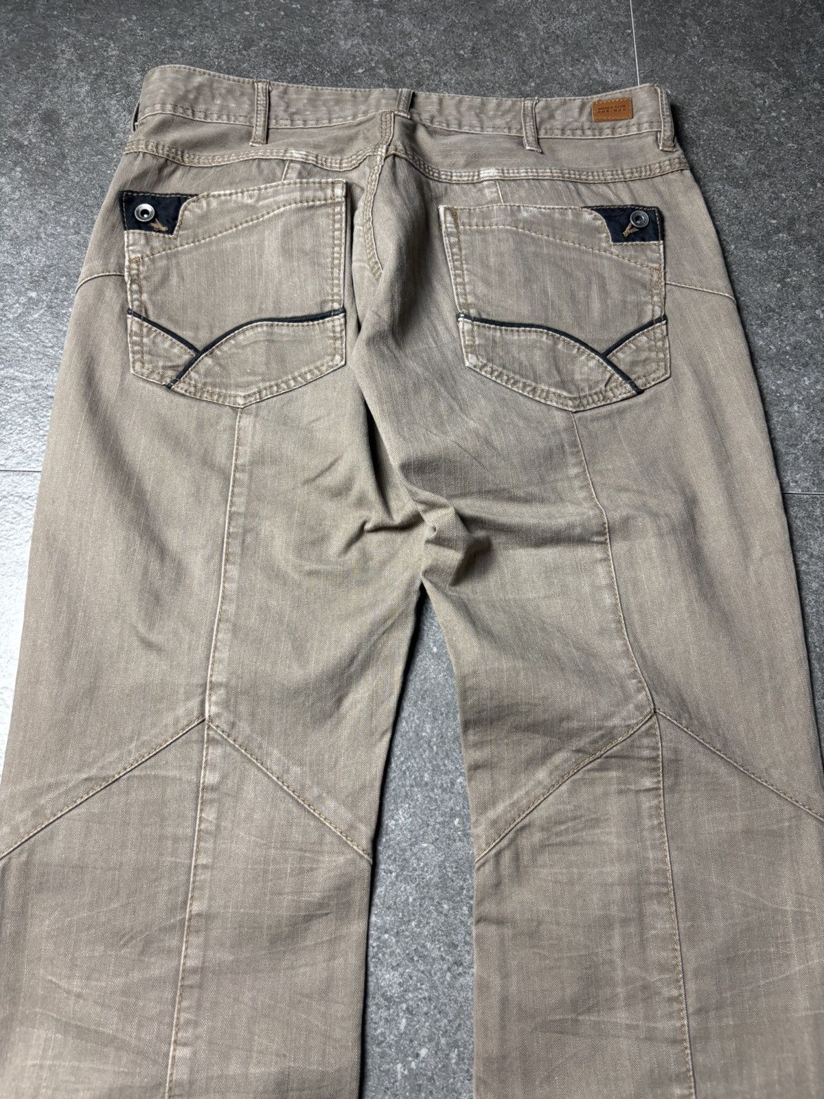 If Six Was Nine × Japanese Brand × Le Grande Bleu (L.G.B.) 2000s Nicole Club For Men Panelled Bootcut Pants Size US 31 - 8 Thumbnail