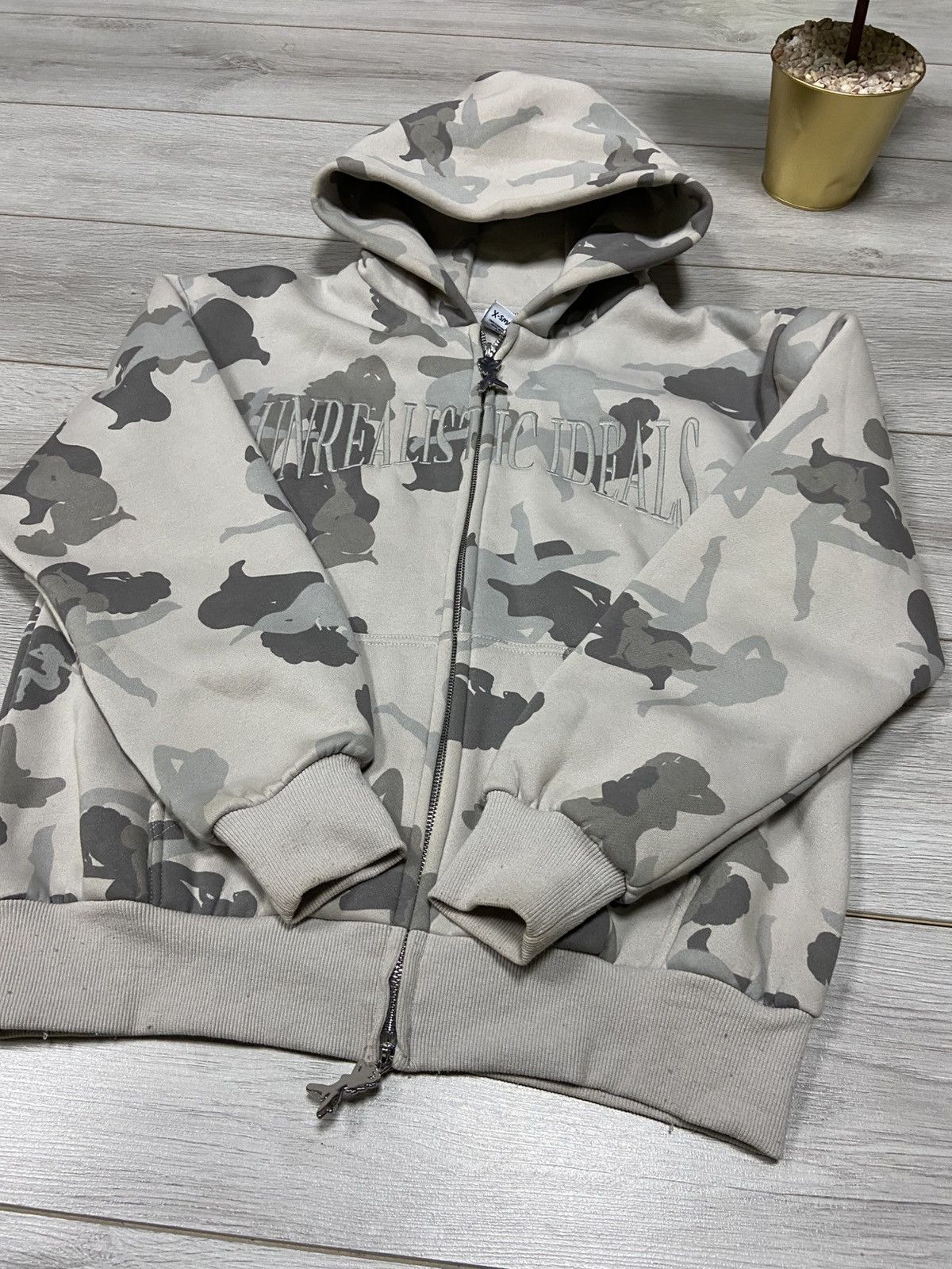 Other Unrealistic Ideals monogram girls zip hoodie Size US S / EU 44-46 / 1 - 5 Thumbnail