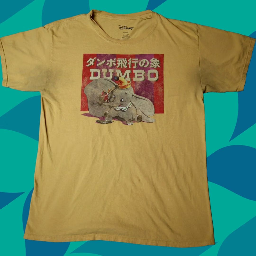 Disney Disney Dumbo T Shirt Mens Large Yellow Short Sleeve Chinese Letters Worn Stain* Size US L / EU 52-54 / 3 - 1 Thumbnail