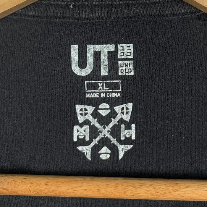 Uniqlo MONSTER HUNTER x UNIQLO Video Fantasy Game Tee Shirt Size US XL / EU 56 / 4 - 5 Thumbnail