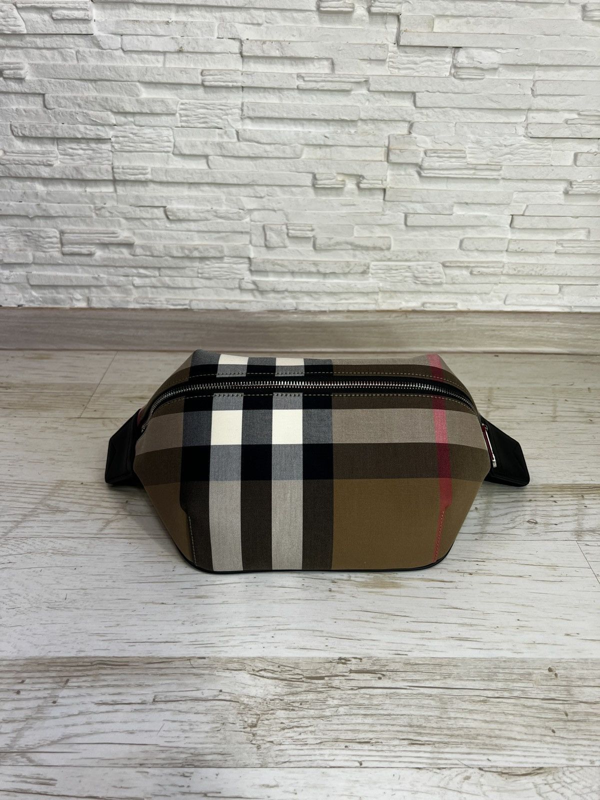 Burberry Burberry Sonny Nova Check Bum Bag Fanny Pack Unisex Belt Bag Size ONE SIZE - 2 Thumbnail