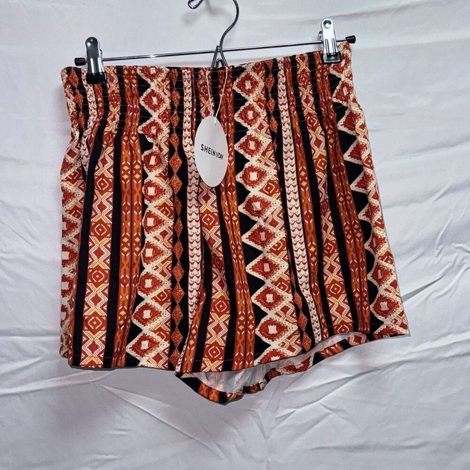 Shein SHEIN Orange and Black Stretch Waist Shorts | Sz M, NWT Size 28" / US 6 / IT 42 - 2 Thumbnail