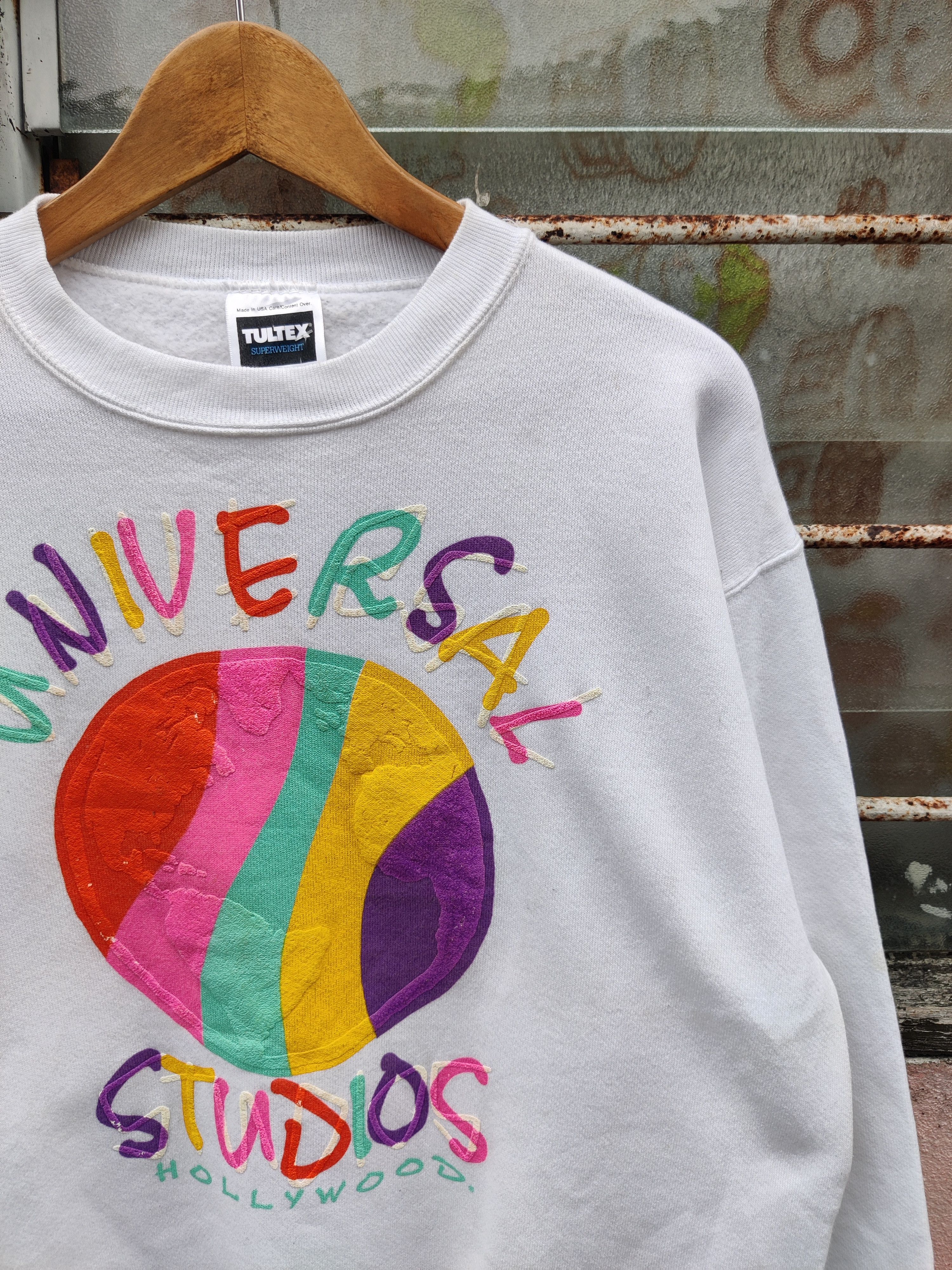 Universal Studios Vintage Universal Studio Hollywood Big Logo Sweatshirt Size US M / EU 48-50 / 2 - 3 Thumbnail