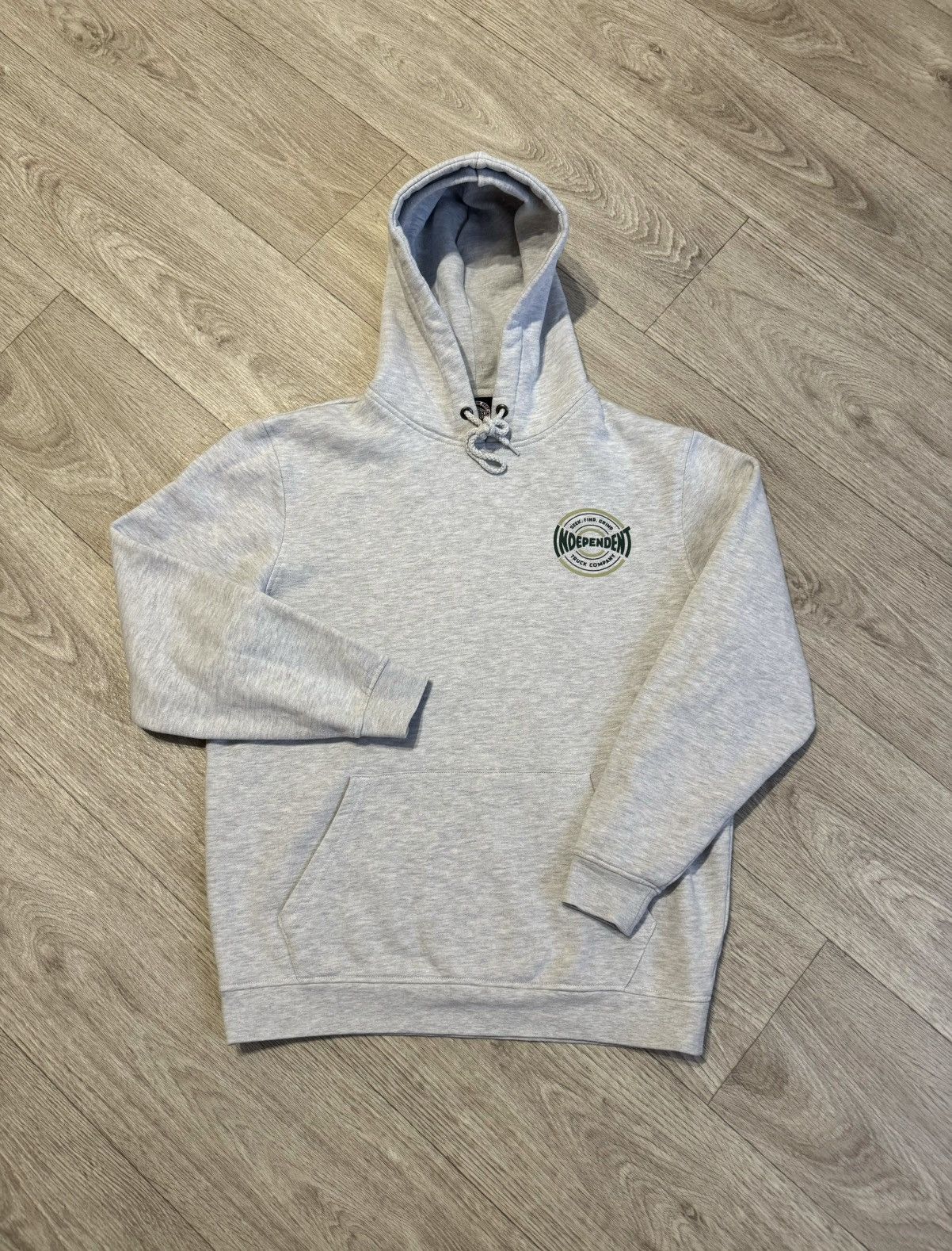 Independent Truck Co. 🔷Vintage Independent Truck Company Big Logo Y2K Hoodie🔷 Size US M / EU 48-50 / 2 - 1 Thumbnail