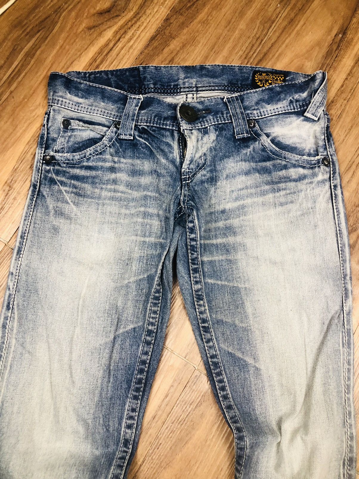 Japanese Brand Rodeo Crowns Distressed Jeans (33) Size 32" / US 10 / IT 46 - 3 Thumbnail