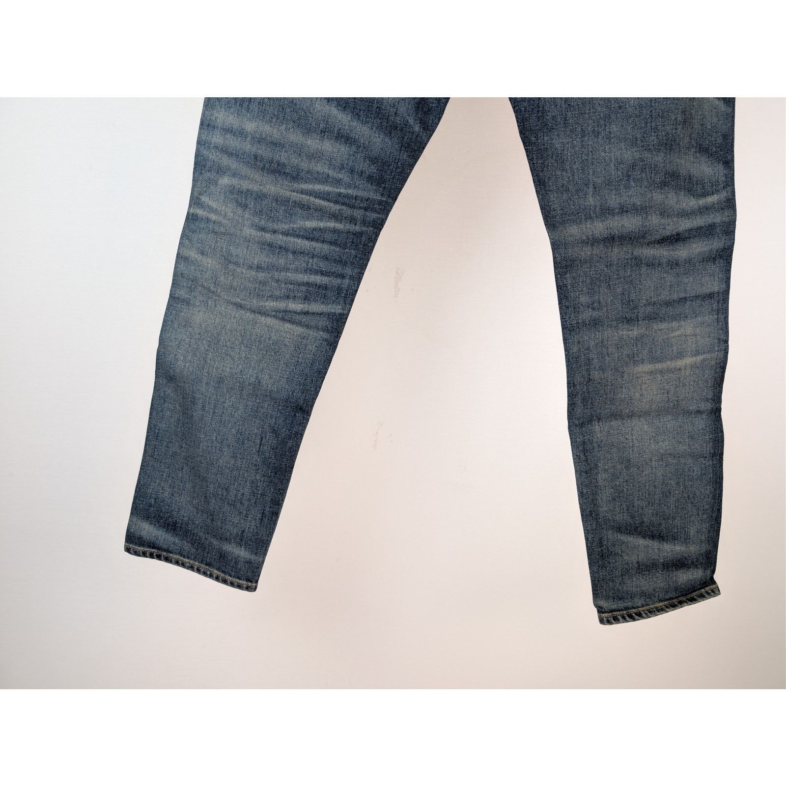 Tom Ford o1rshd1 Tapered Fit Denim Jeans in Indigo Blue Size US 33 - 12 Thumbnail