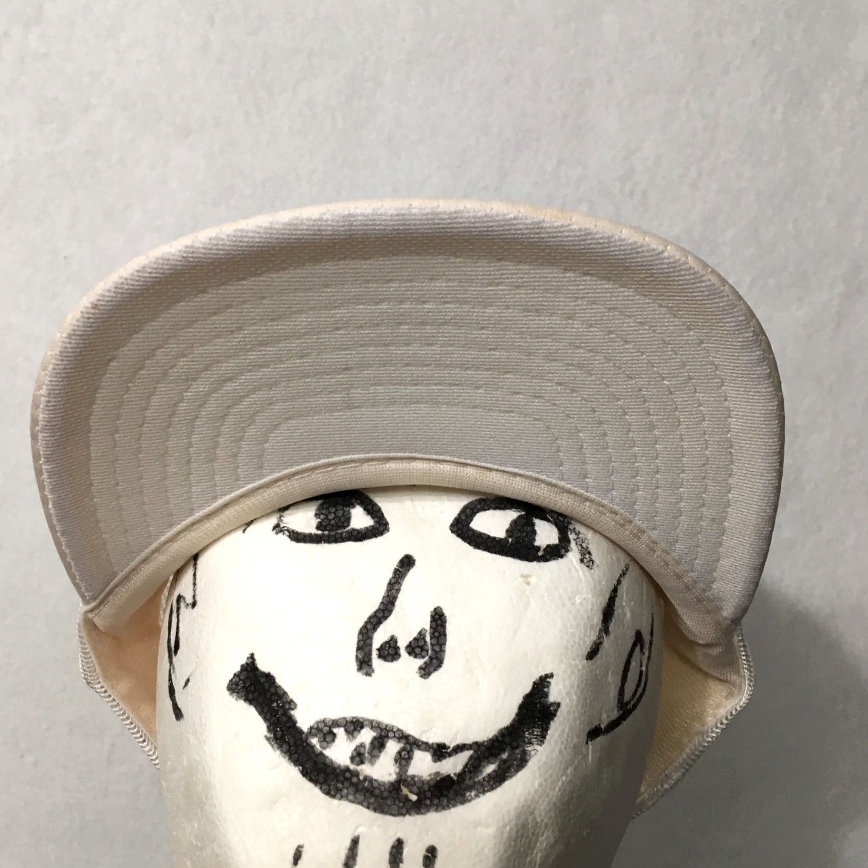Vasque VINTAGE Snap-Back HAT Mens One Size White Foam Patch Wolf Outdoor 90s Trucker Cap Size ONE SIZE - 2 Thumbnail