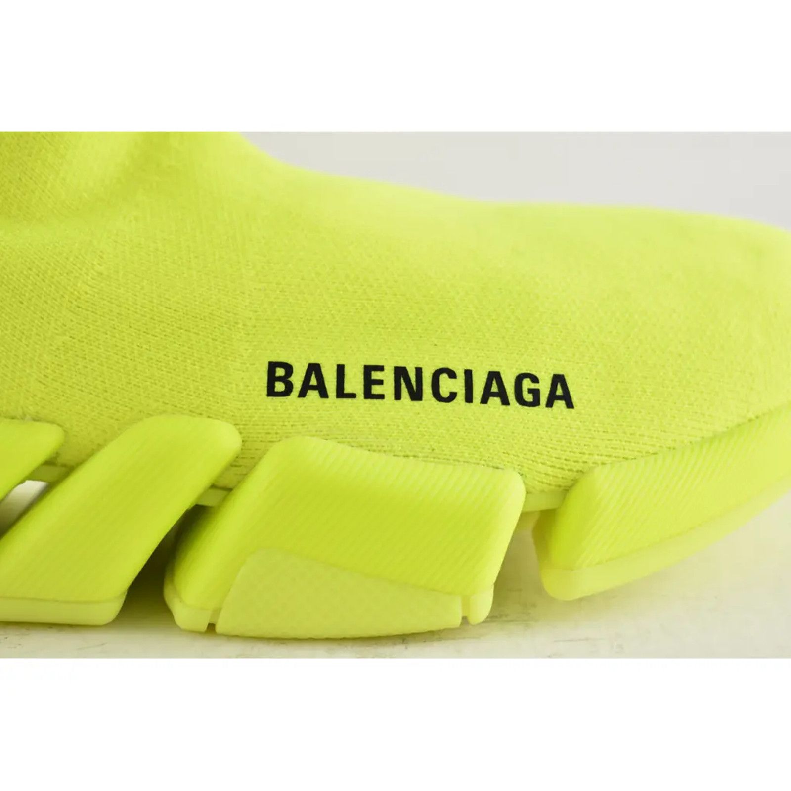 Balenciaga Balenciaga Speed 2.0 Sock Fluo Yellow Neon High Top Knit Size US 7 / IT 37 - 4 Thumbnail