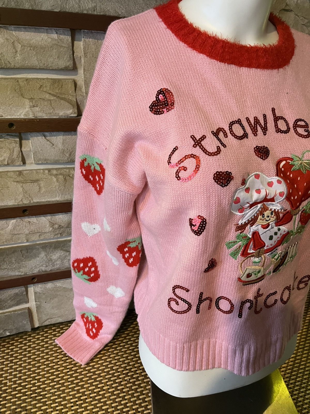 Other Strawberry Shortcake Vintage Knit Sweater Embroidery Size S Size S / US 4 / IT 40 - 2 Thumbnail