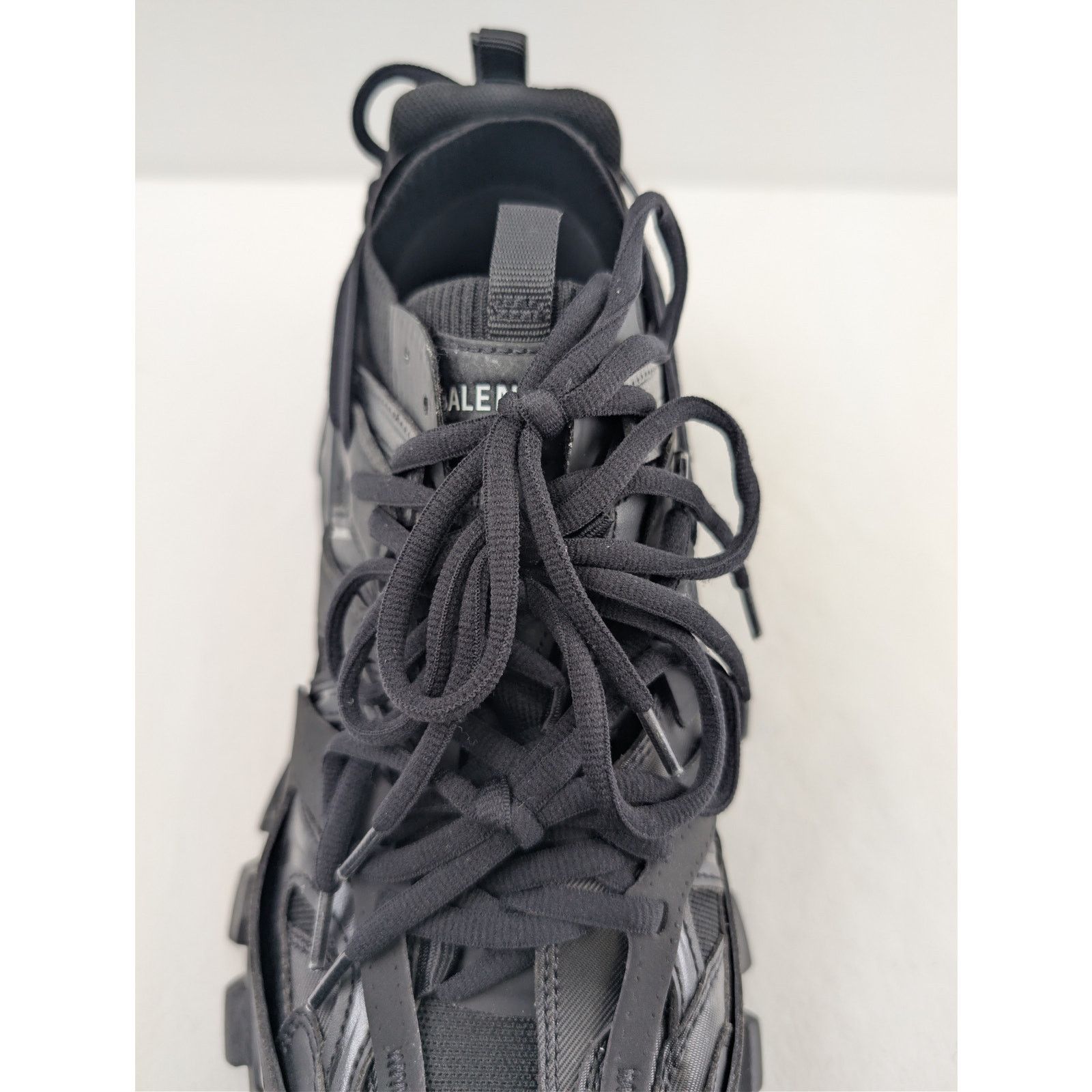 Balenciaga o1rshd1 Track Laces Shoe Sneakers in Black Size US 9 / EU 42 - 13 Thumbnail
