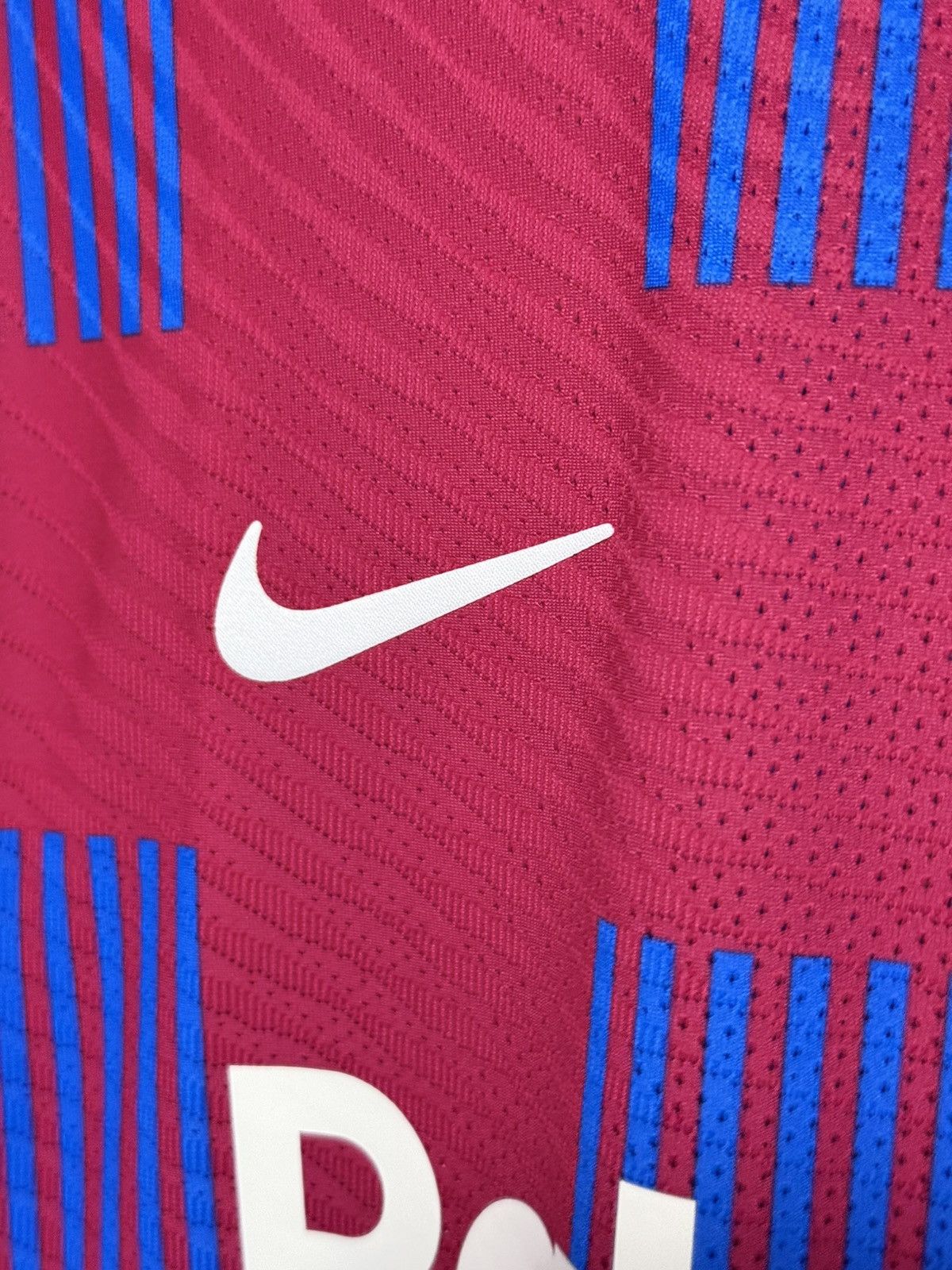 Nike Player issue Barcelona 2021-22 #3 PIQUE XL Size (NEW) Size US XL / EU 56 / 4 - 5 Thumbnail