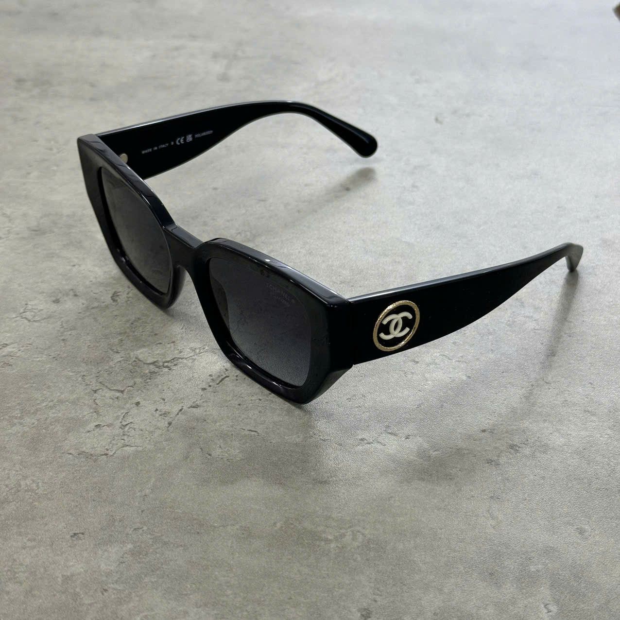 Chanel CHANEL 0CH5506 C622S8 Sunglasses BLACK Size ONE SIZE - 1 Thumbnail