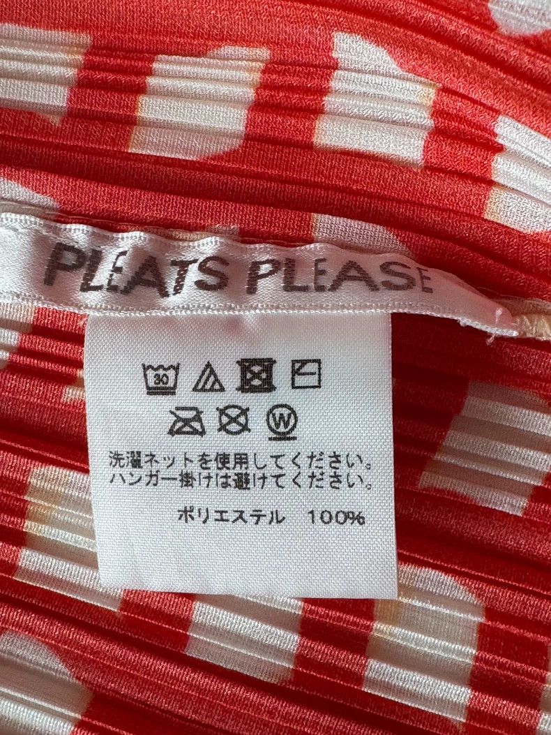 Issey Miyake Issey Miyake size:3 Red and white pleated short-sleeved sh Size S / US 4 / IT 40 - 4 Thumbnail