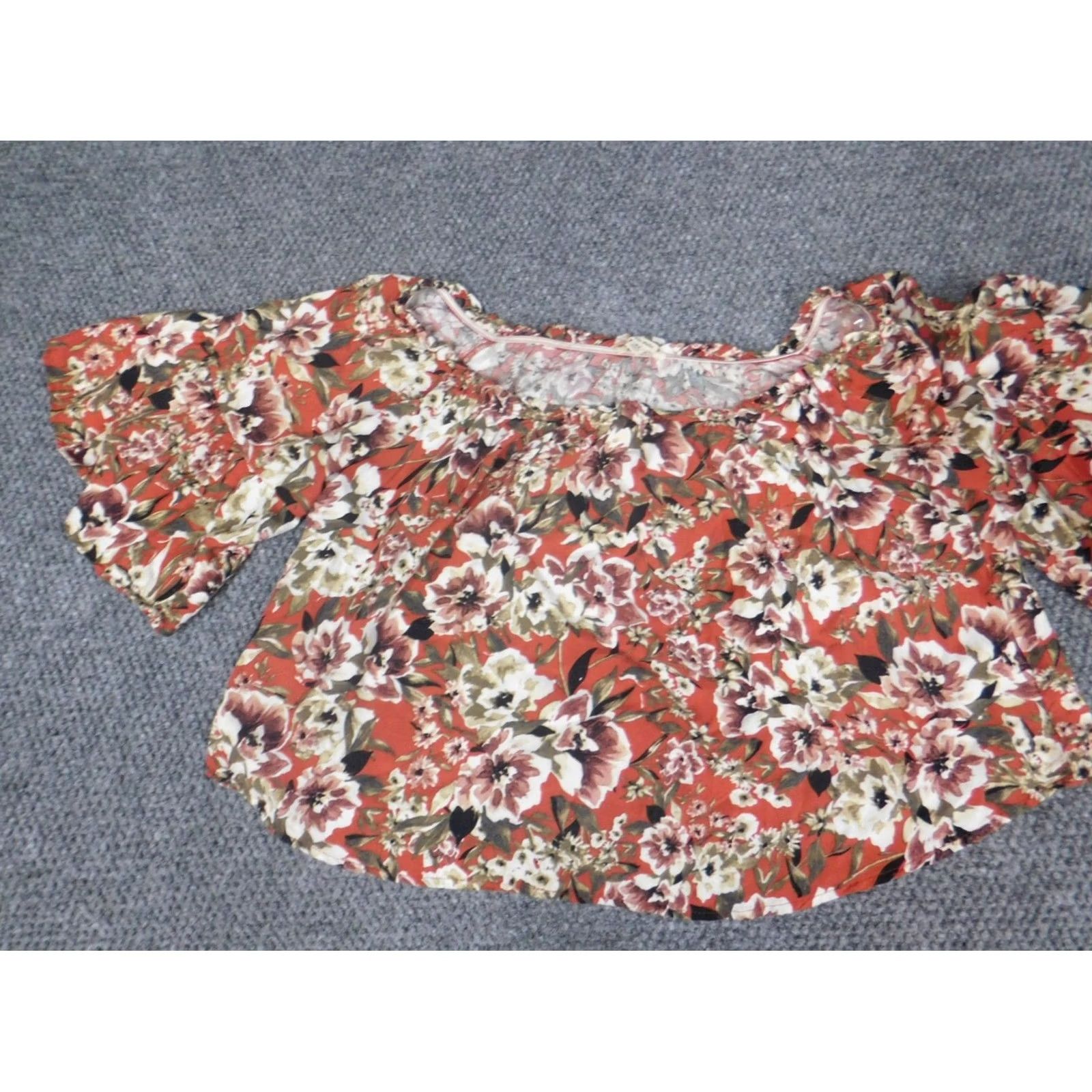 Bcbgmaxazria Purple Rain Womens Blouse XL Orange Floral Crew Neck Short Sleeve Pullover Rayon Button Tunic Casual BCBGMAXAZRIA Regular Women Size XL / US 12-14 / IT 48-50 - 3 Thumbnail