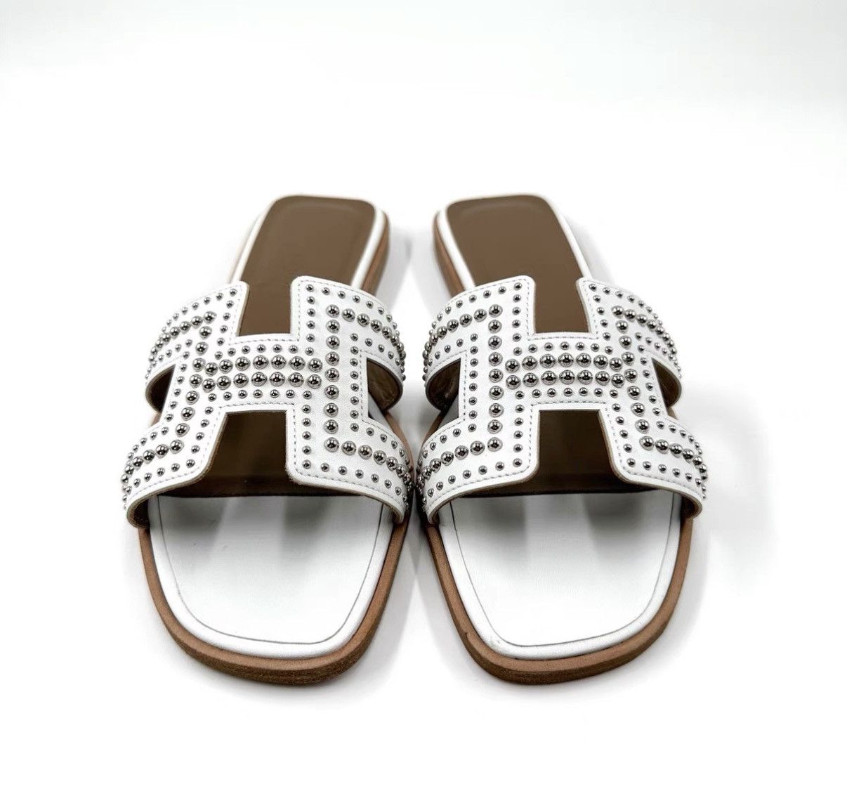 Hermes Hermes Studded H White & Brown Sandals K12 Size US 6 / IT 36 - 2 Thumbnail