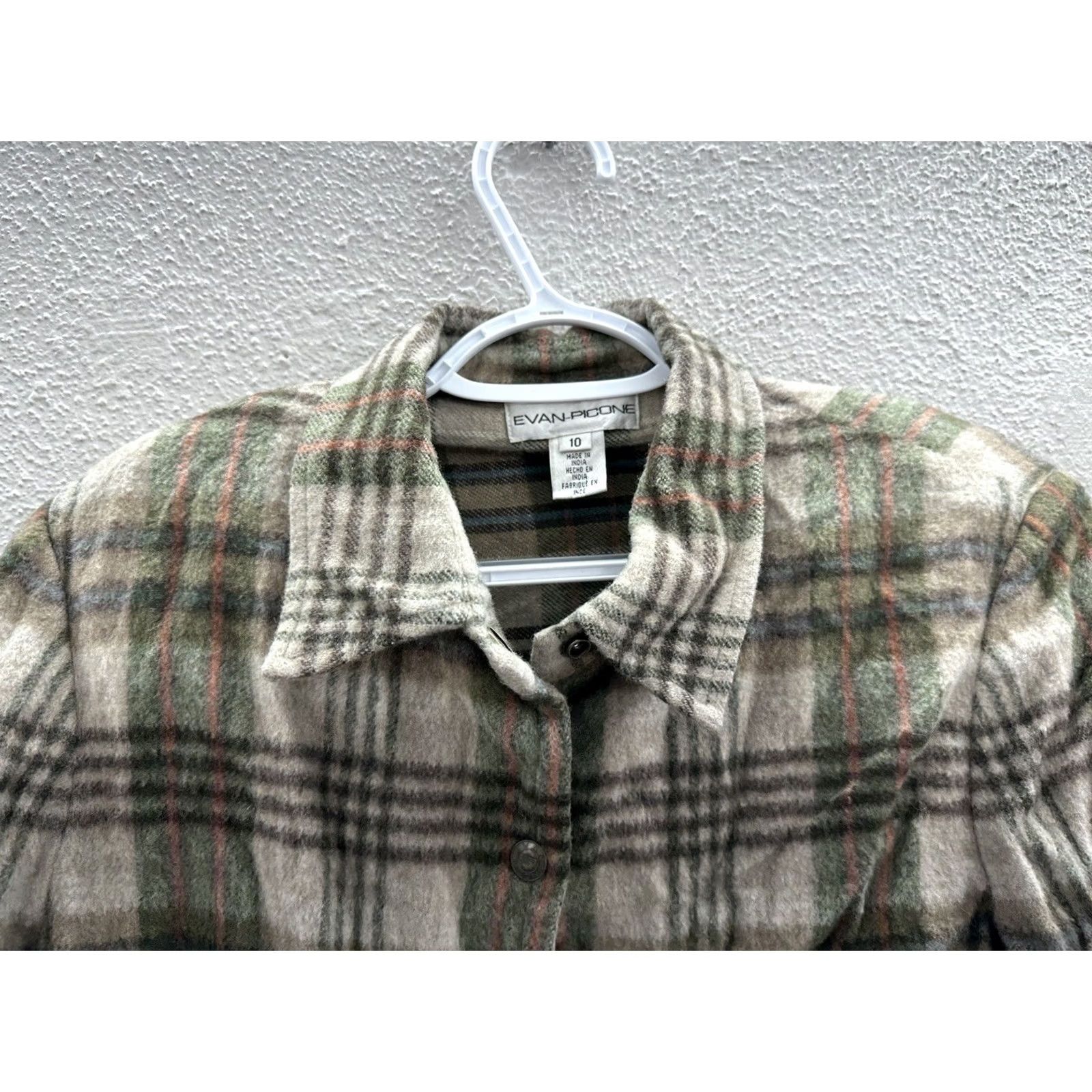 Evan Picone Womens Evan-Picone Button-Up Flannel Green Plaid Long Sleeve Size 10 Regular Shirt Womens, Casual, Travel, Fall, Winter, Spring Size L / US 10 / IT 46 - 2 Thumbnail