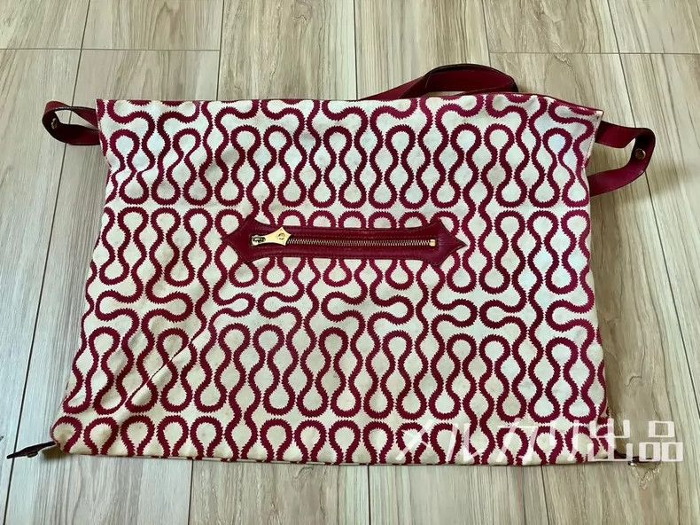 Vivienne Westwood Vivienne Westwood size os Red and white pirate wavy Boston Size ONE SIZE - 5 Thumbnail