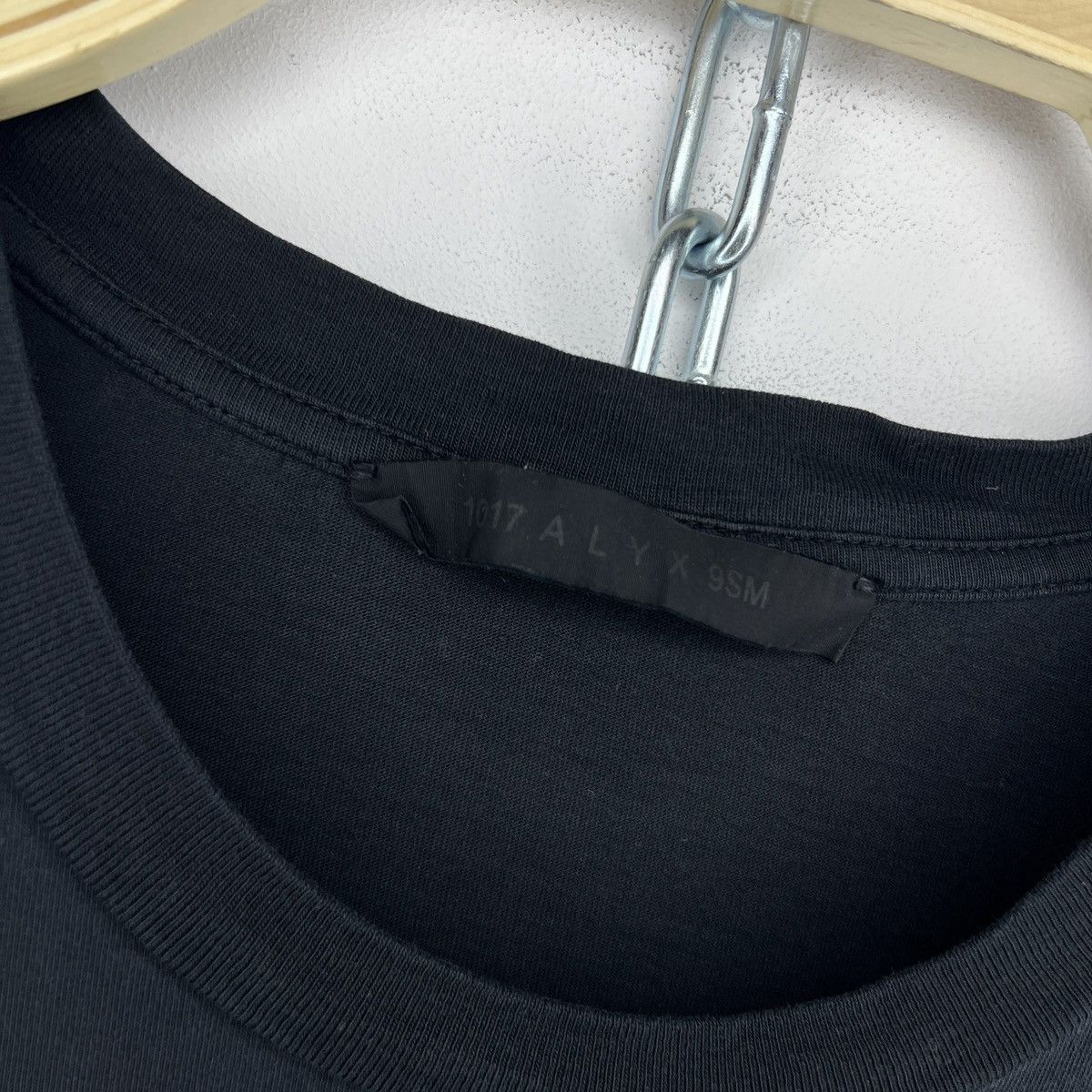 1017 ALYX 9SM 1017 Alyx 9SM S19 Endless Logo Pocket Tshirt Tee Black Size US XL / EU 56 / 4 - 5 Thumbnail