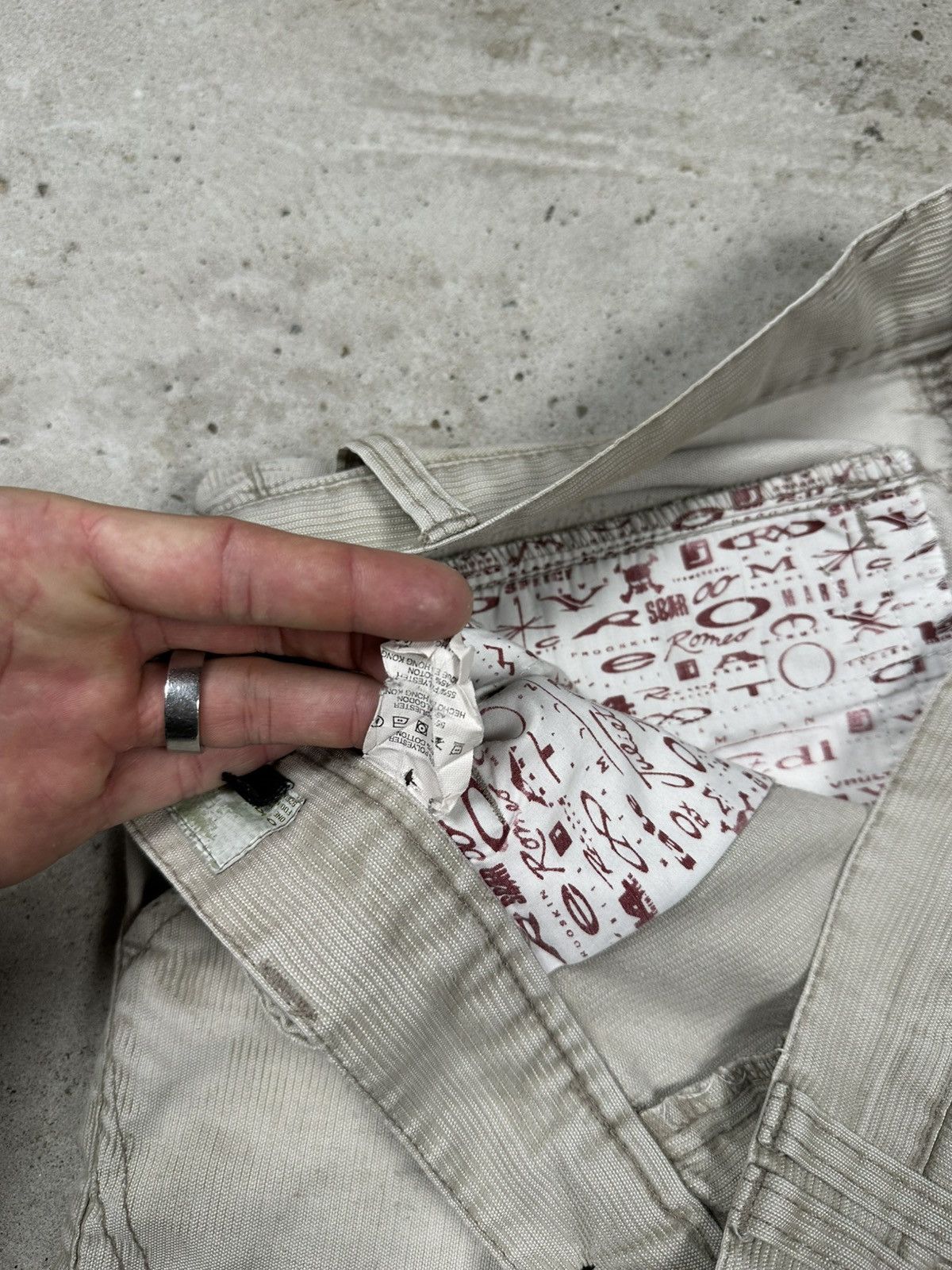 Oakley × Vintage Vintage Y2K Oakley Distressed Baggy Corduroy Shorts Cargo Size US 33 - 10 Thumbnail